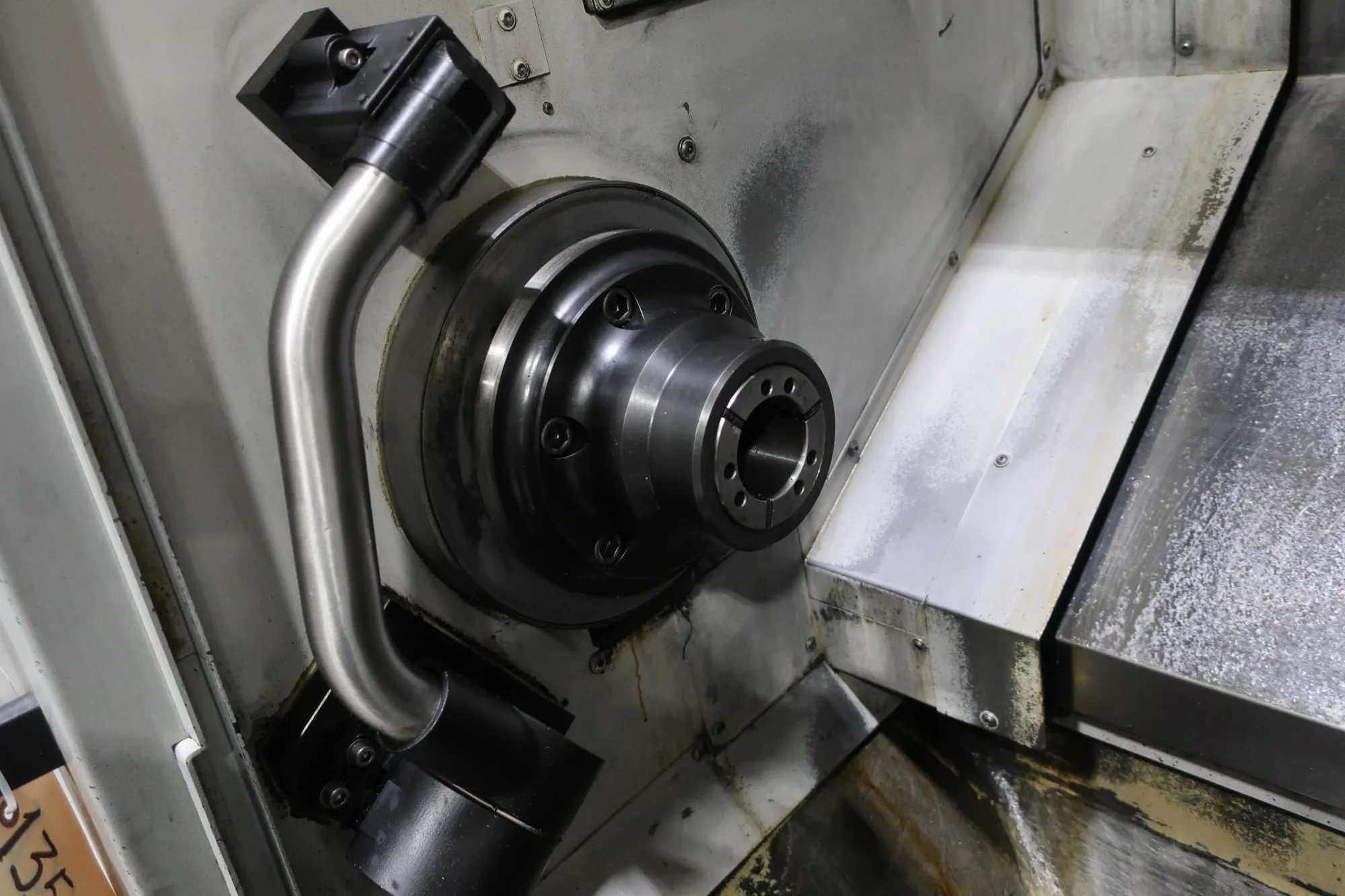 2014 OKUMA GENOS L400 CNC LATHE, OSP-P300L-R, 3000 RPM, 20HP, 10" CHUCK, 12-POS TURRET, TAILSTOCK - CNC LATHES