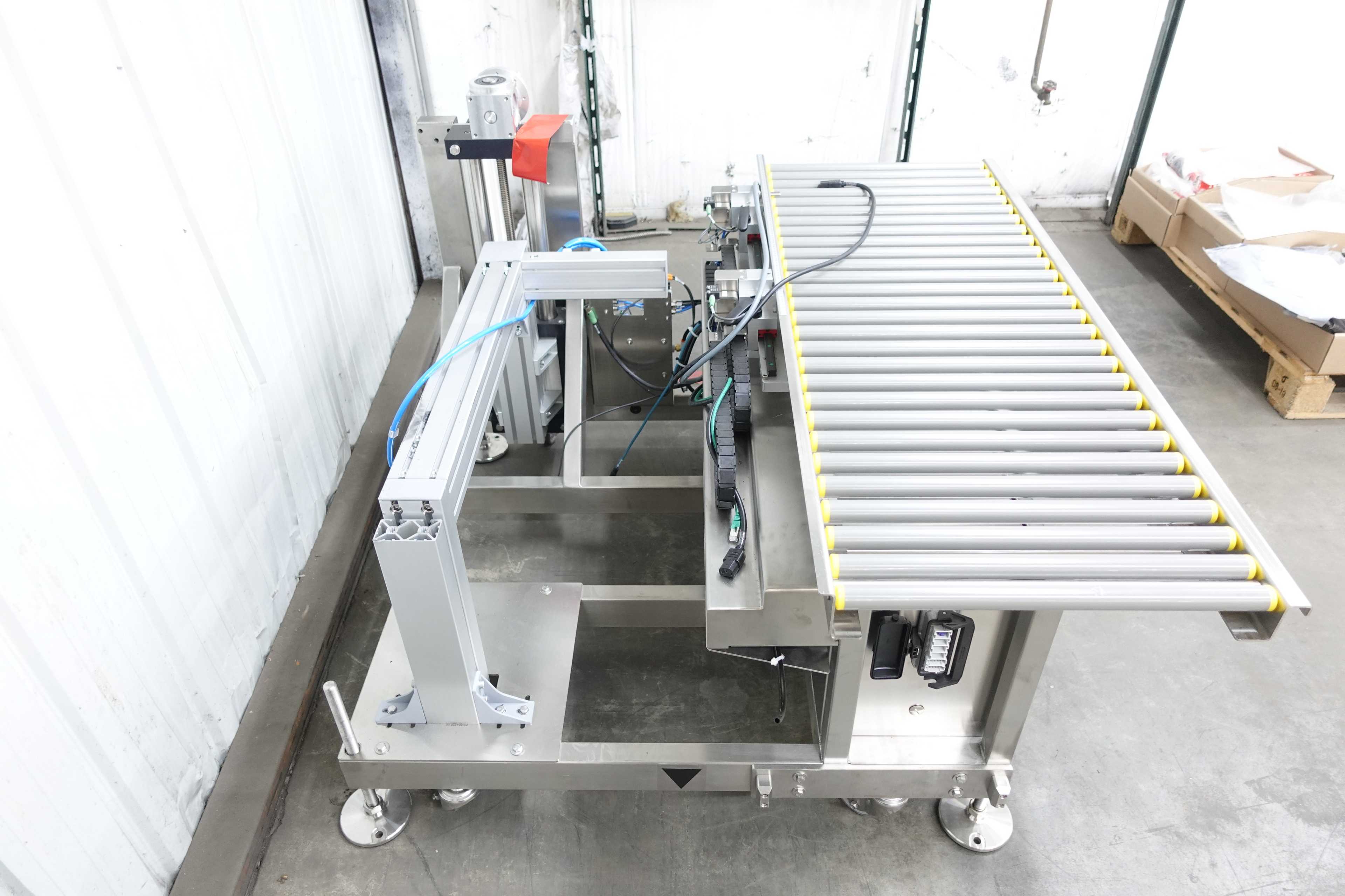 ANTARES VISION GROUP AUTOMATED CONVEYOR TABLE - CONVEYORS