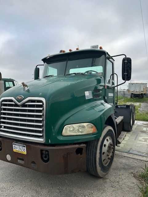 2006 MACK CXN (VISION) TRACTOR TRUCK - TRACTOR TRUCKS
