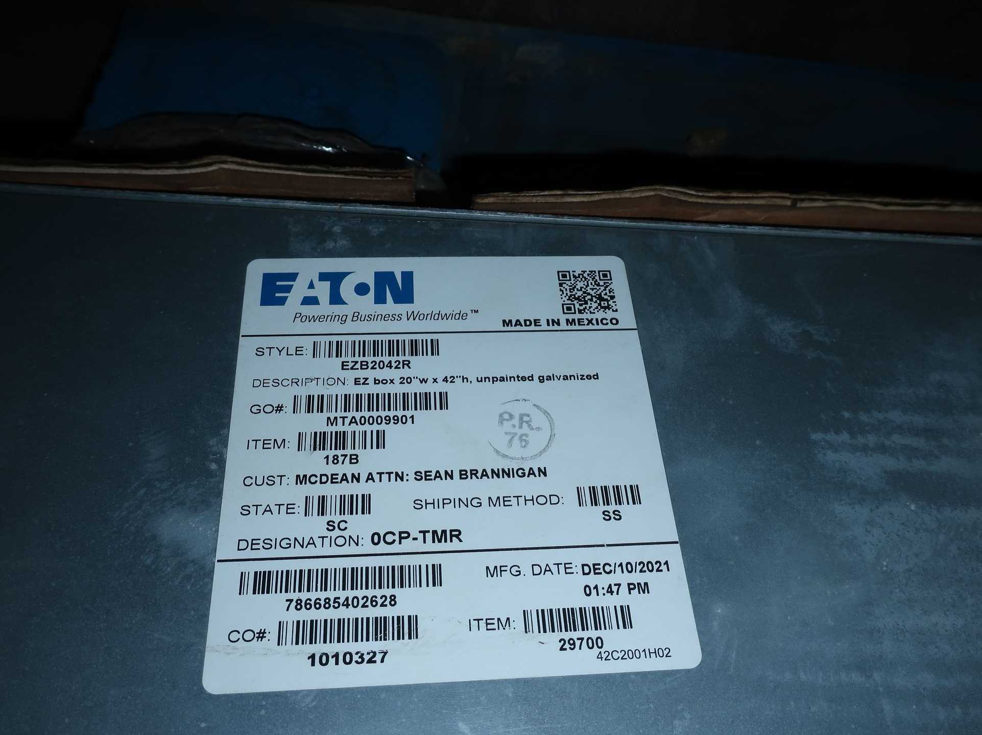 PALLET OF ASSORTED EATON SWITCHBOARD PANELS - ELECTRICAL COMPONENTS