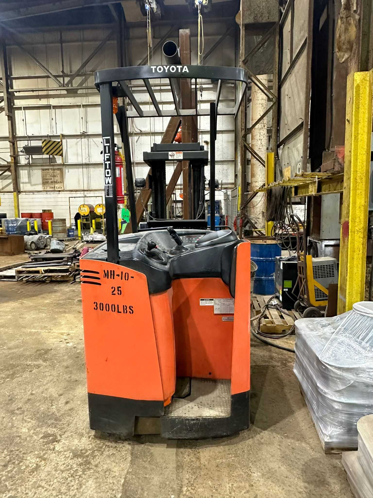 2009 TOYOTA 7BNCU25 FORKLIFT - FORKLIFT