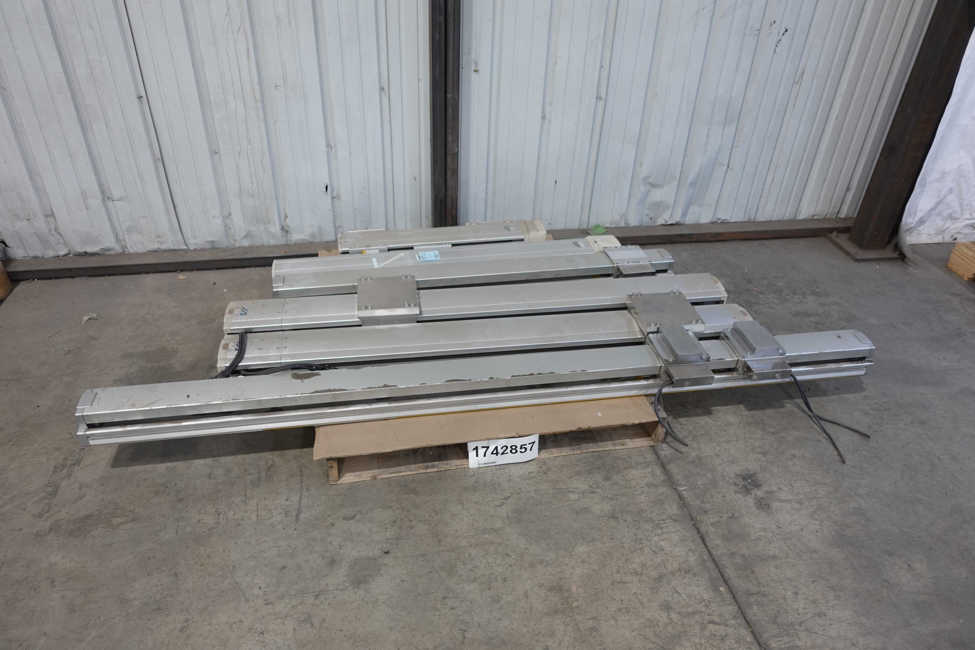 SKU 1742857 - PALLET OF ASSORTED IAI LINEAR SERVO MOTORS AND ACTUATORS - LINEAR SERVO MOTORS