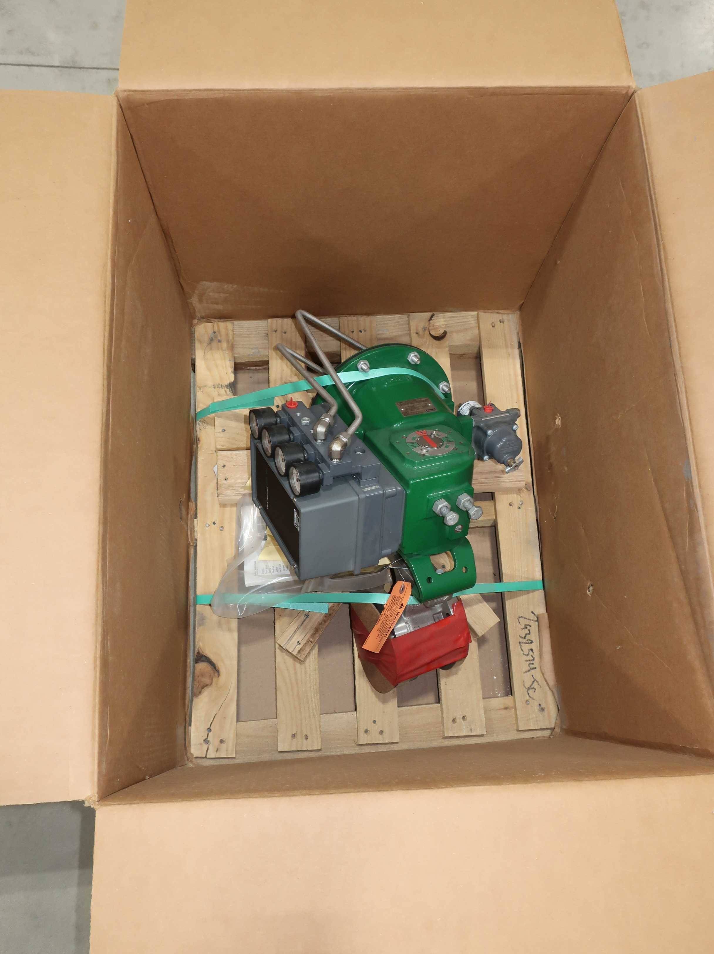 SKU 1761319 - LOT OF 2 FISHER CONTROL VALVES For Sale | Aucto