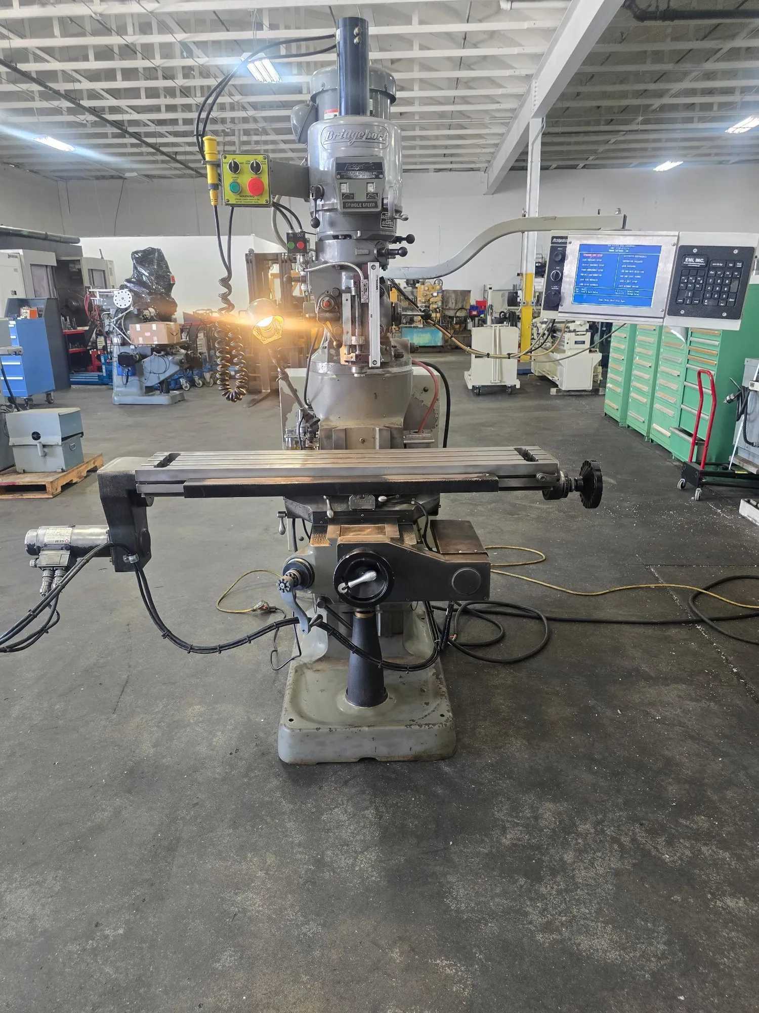BRIDGEPORT SERIES 1 EZ TRAK DX VERTICAL CNC MILL 9"X48" 33.5"X/12"Y 2HP 60-4200 RPM R8 - VERTICAL MILLING MACHINES
