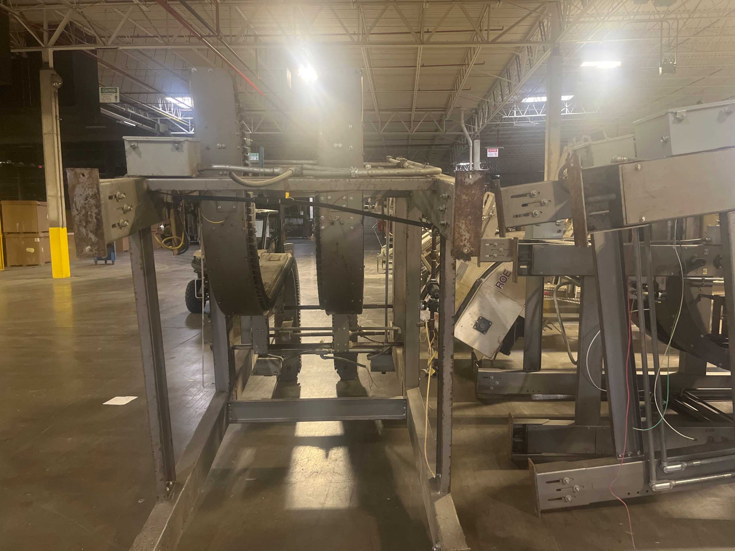 PACK AIR INC CARTON ELEVATOR - BUCKET ELEVATOR
