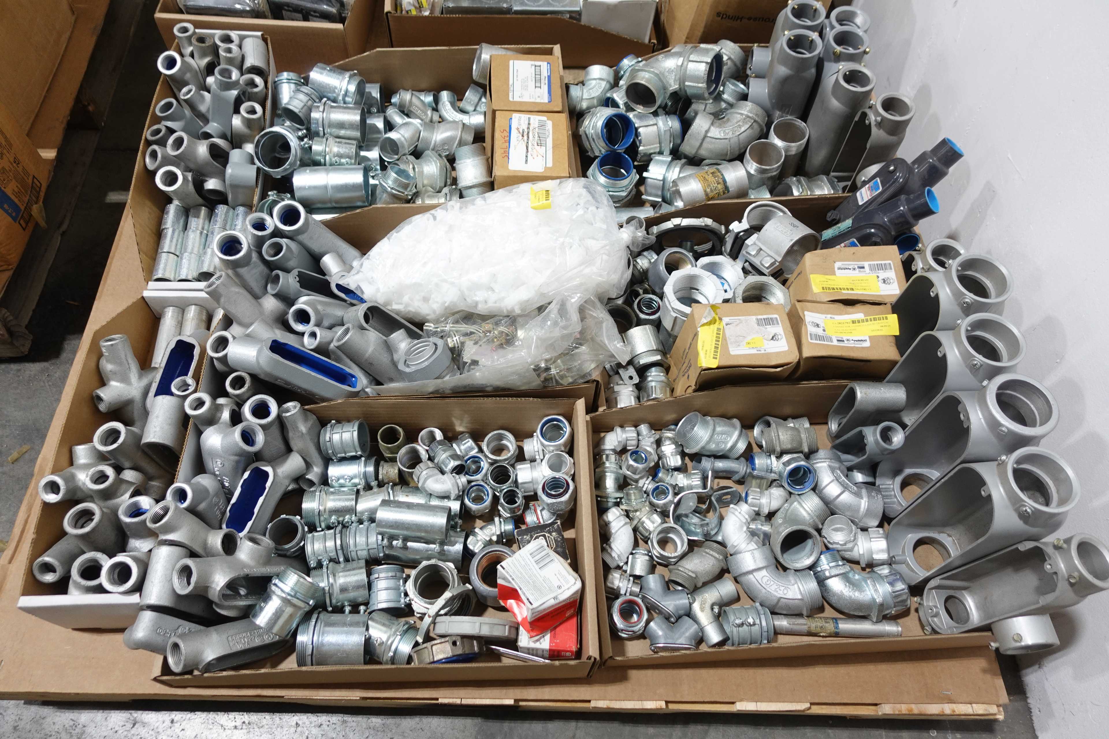 5 PALLETS OF ASSORTED CONDUIT FITTINGS - CONDUIT FITTING