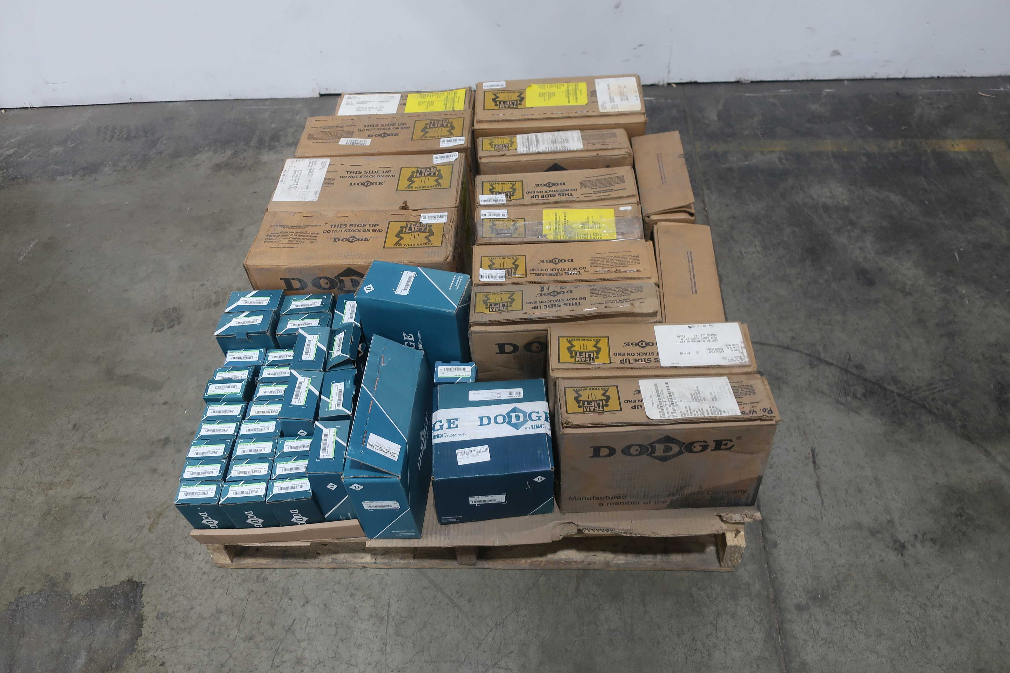 SKU 1749364 - PALLET OF ASSORTED DODGE PILLOW BLOCK AND FLANGE BEARINGS - BEARINGS
