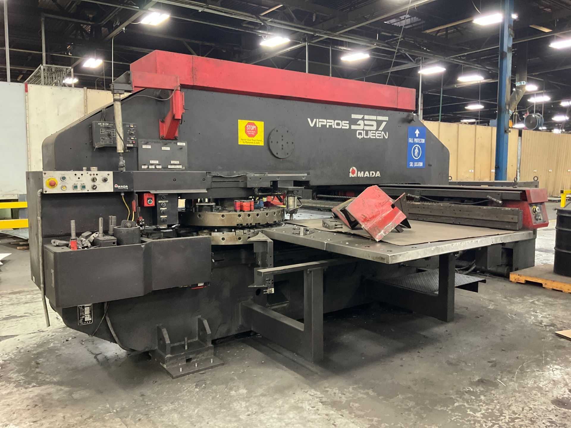 1996 AMADA VIPROS 357 QUEEN CNC PUNCH PRESS - PUNCHING MACHINE