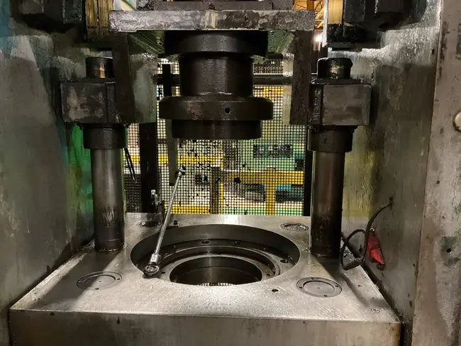 GASBARRE USZ 200 TON MECHANICAL PRESS - undefined