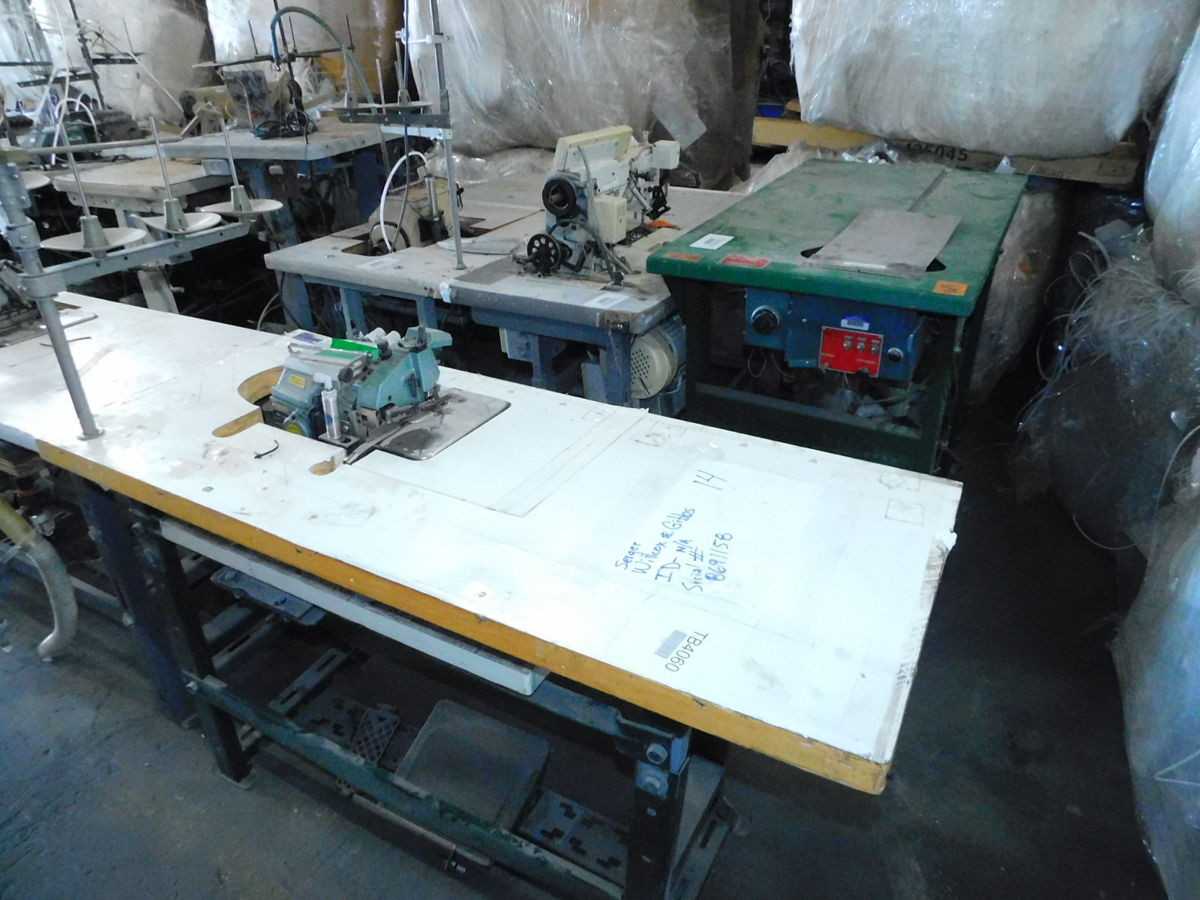 LOT OF 25 WILCOX & GIBBS SEWING MACHINES LOT JUKI MAUSER SPEZIAL PEGASUS PAFF TRIMCO - MISCELLANEOUS