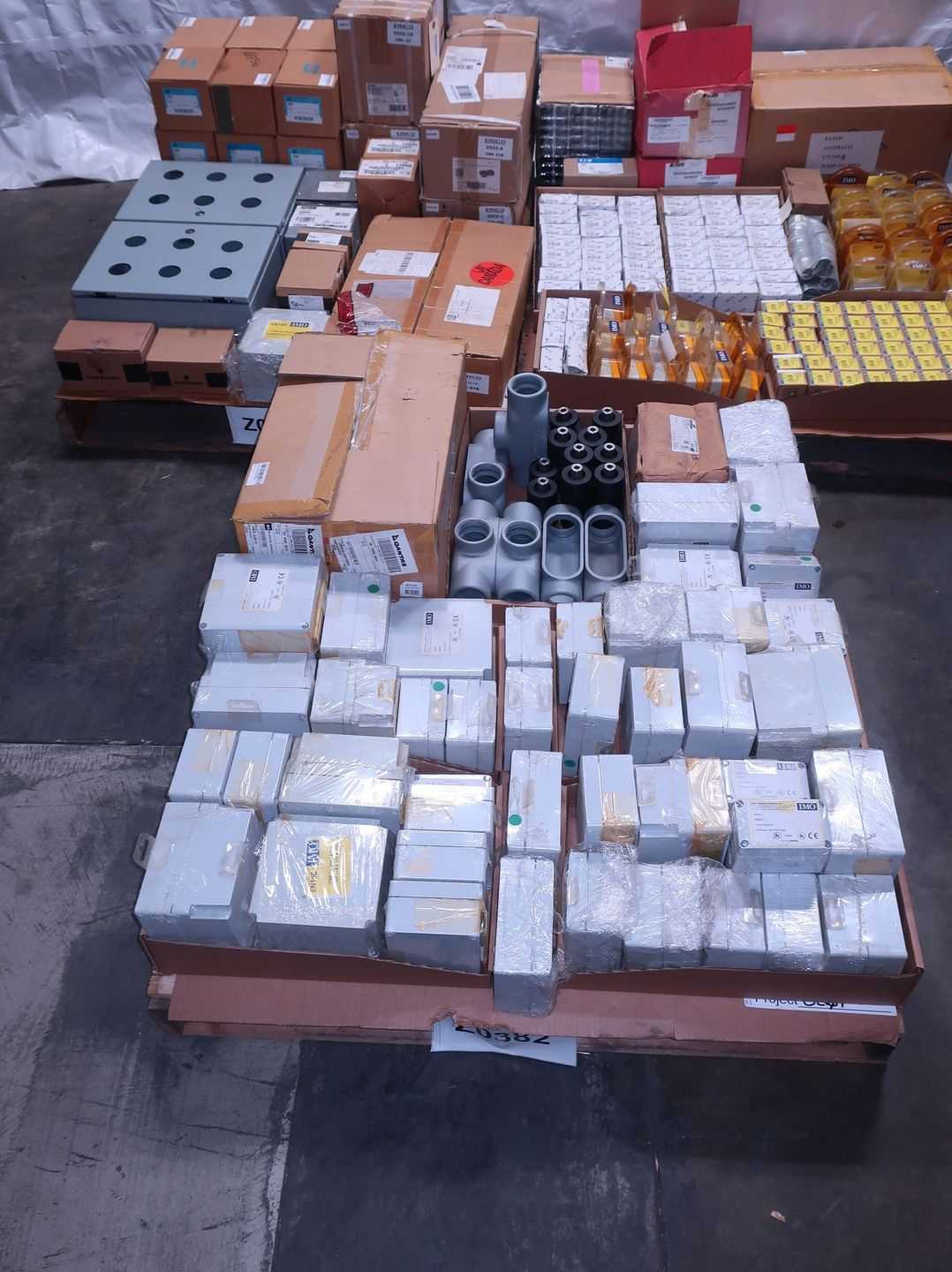 3 PALLETS OF ASSORTED ELECTRICAL CONDUIT - CONDUIT