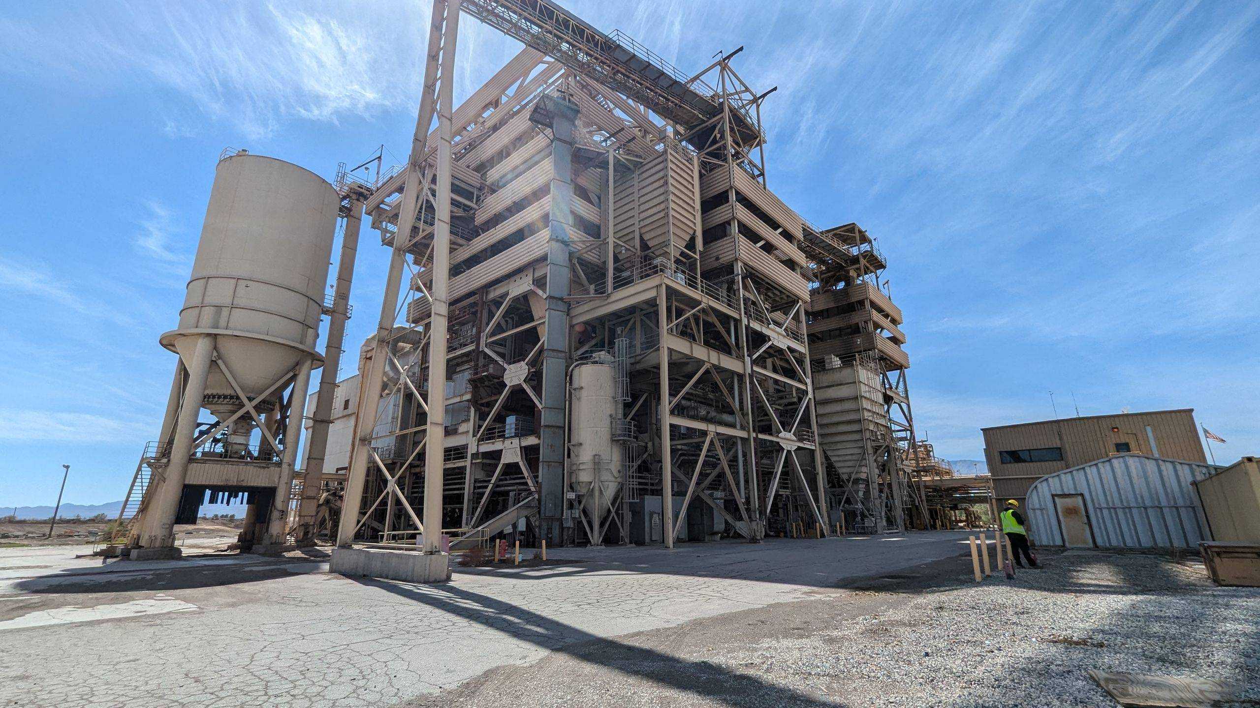 DESERT VIEW POWER PLANT SALVAGE BID - PLANT & FACILITY EQUIPMENT