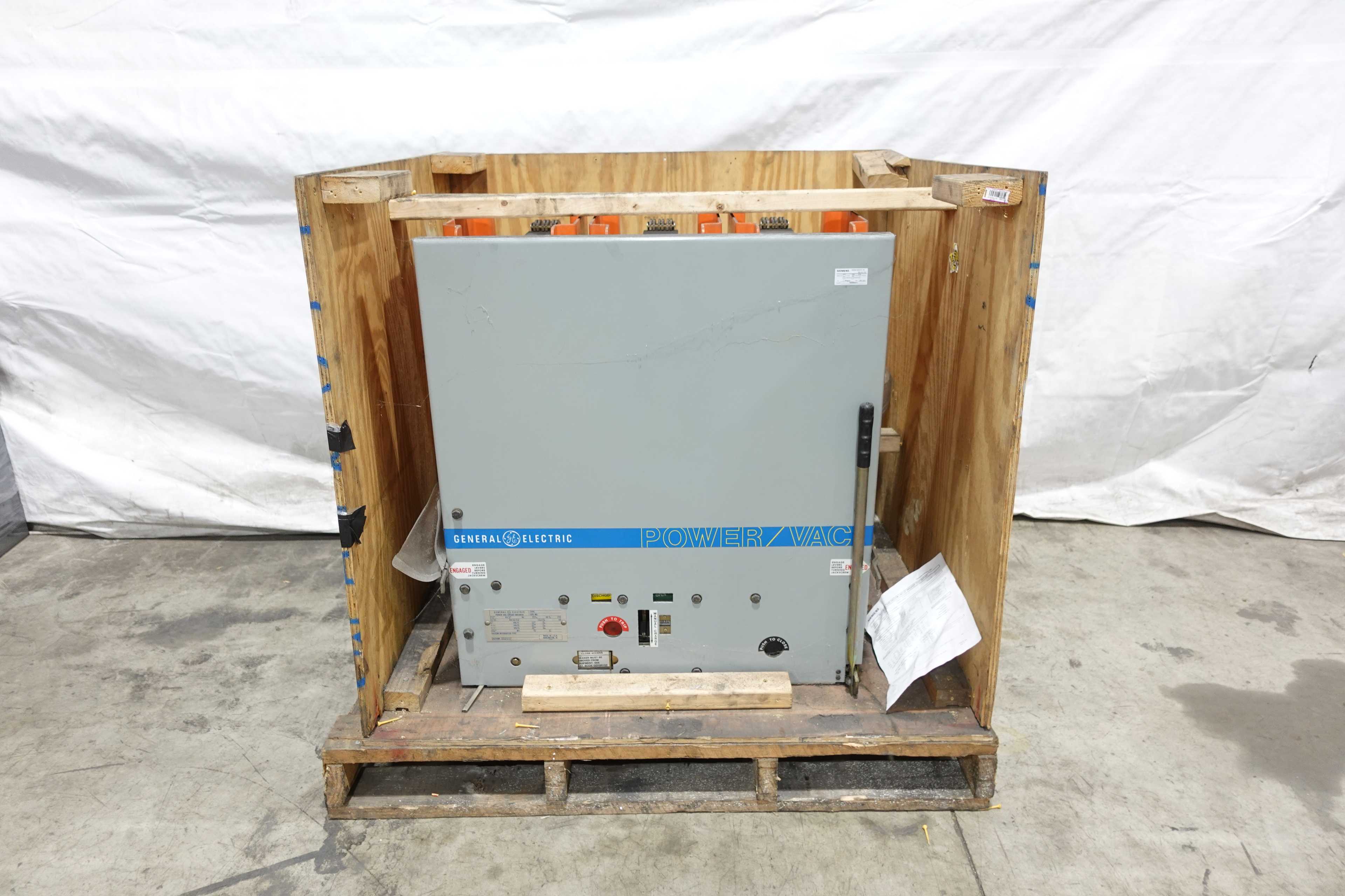 GE VBI 4.16-250-1 POWER VAC CIRCUIT BREAKER - MEDIUM VOLTAGE CIRCUIT BREAKERS