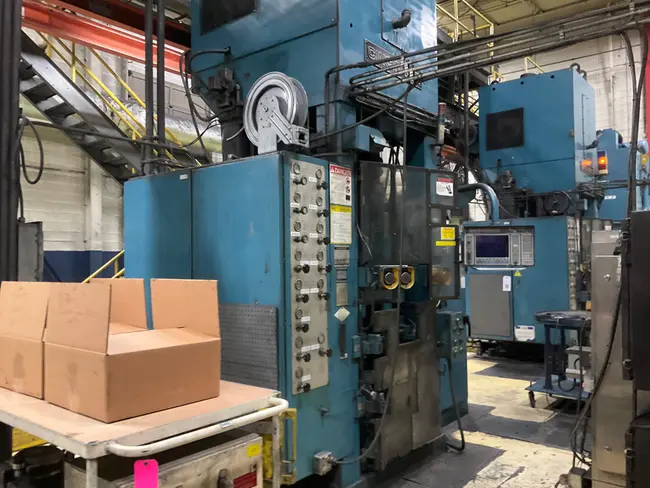CINCINNATI 110-DC-6 110 TON COMPACTING PRESS - undefined