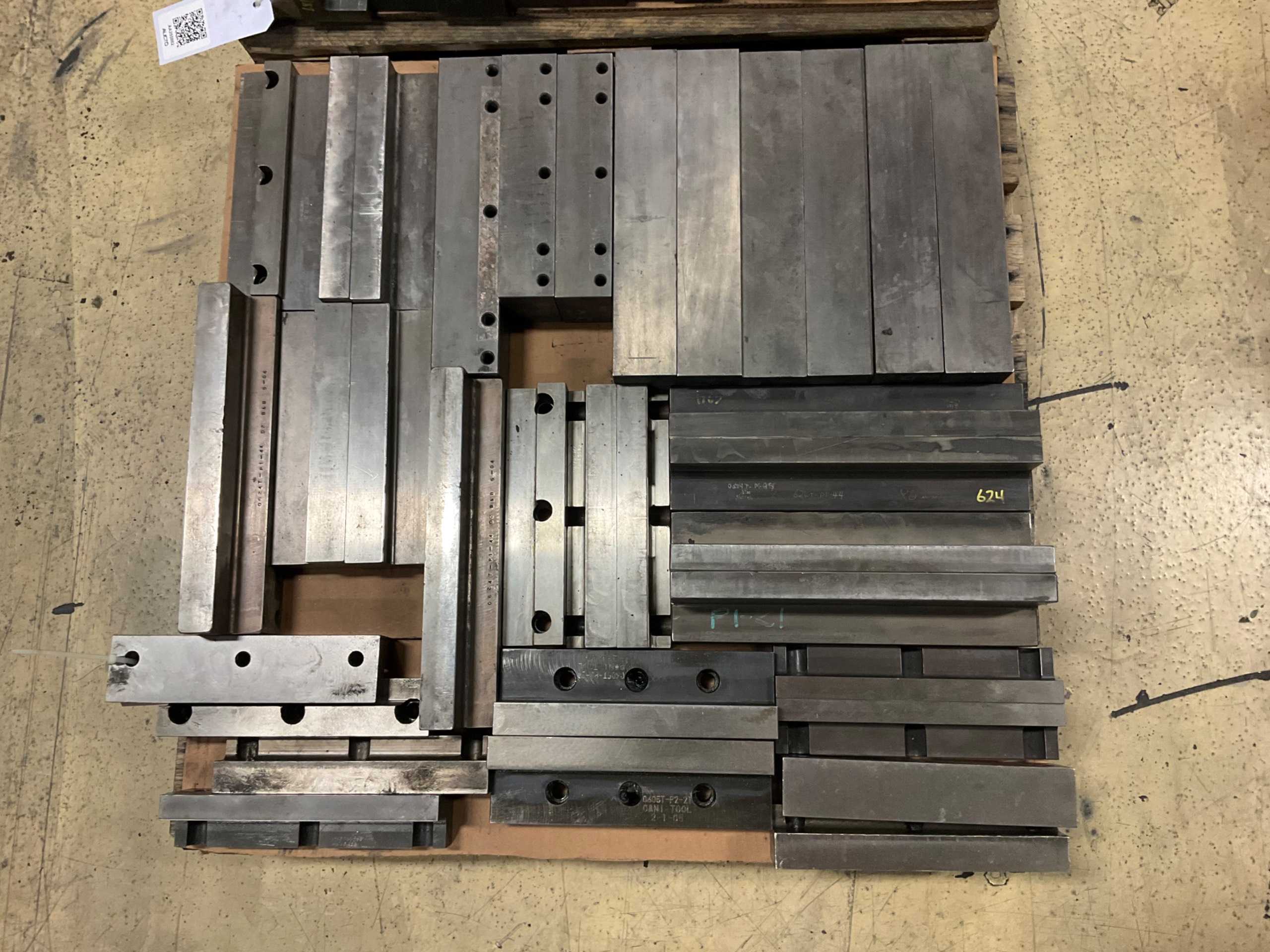 BULK QTY OF PRESS PARTS - PRESS BRAKE TOOLING BULK QTY OF PRESS PARTS - PRESS BRAKE TOOLING
