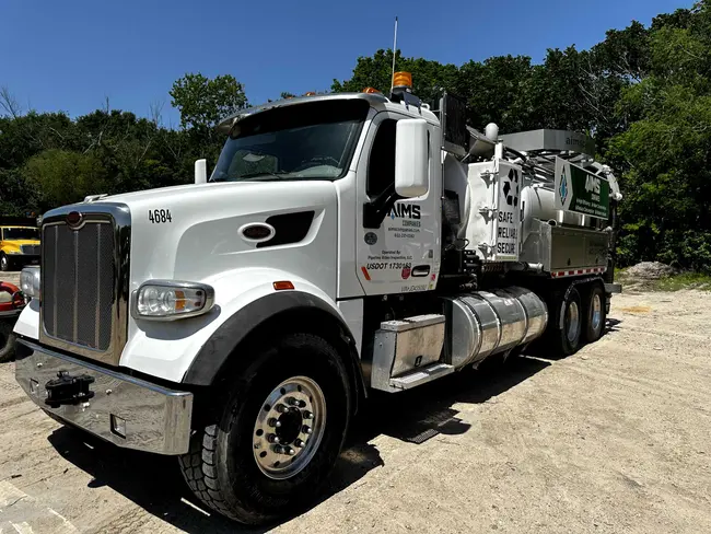 2018 KAISER AQUASTAR KWP 3100I HYDRO EXCAVATOR TRUCK - PETERBILT - undefined