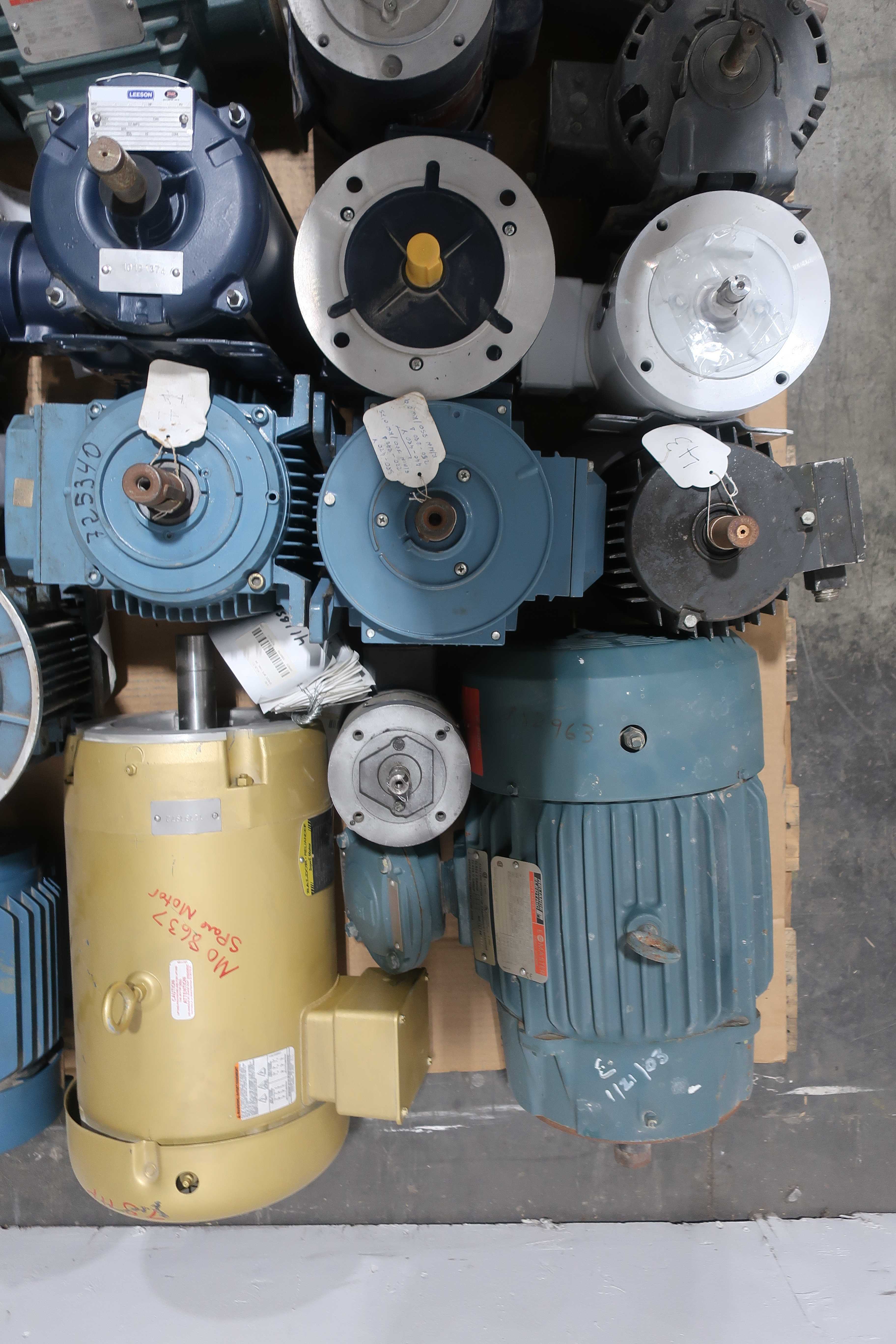 SKU 1734505 - 4 PALLETS OF ASSORTED AC MOTORS - AC MOTOR