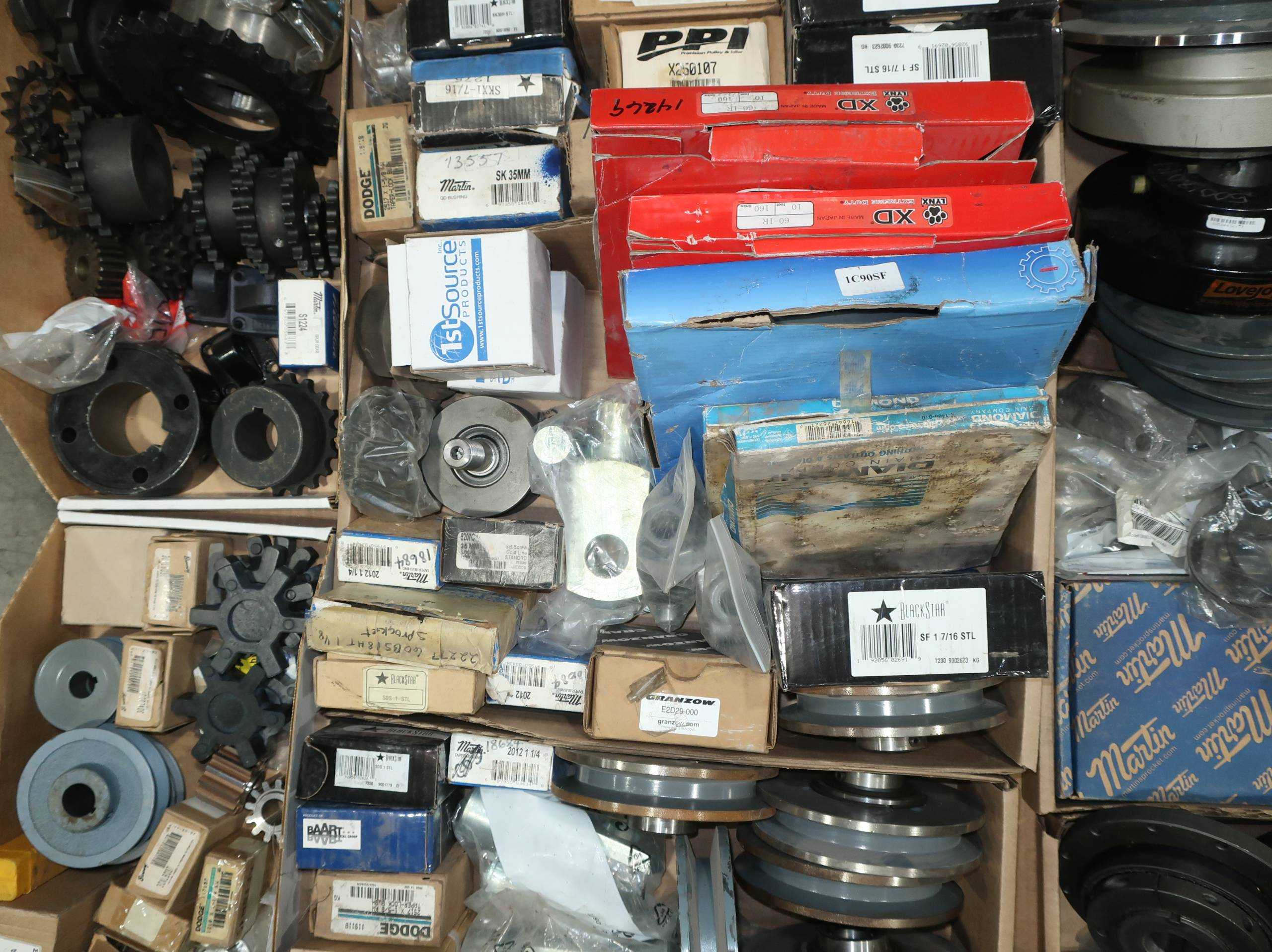 SKU 1760856 - 4 PALLETS OF ASSORTED POWER TRANSMISSION - POWER TRANSMISSION