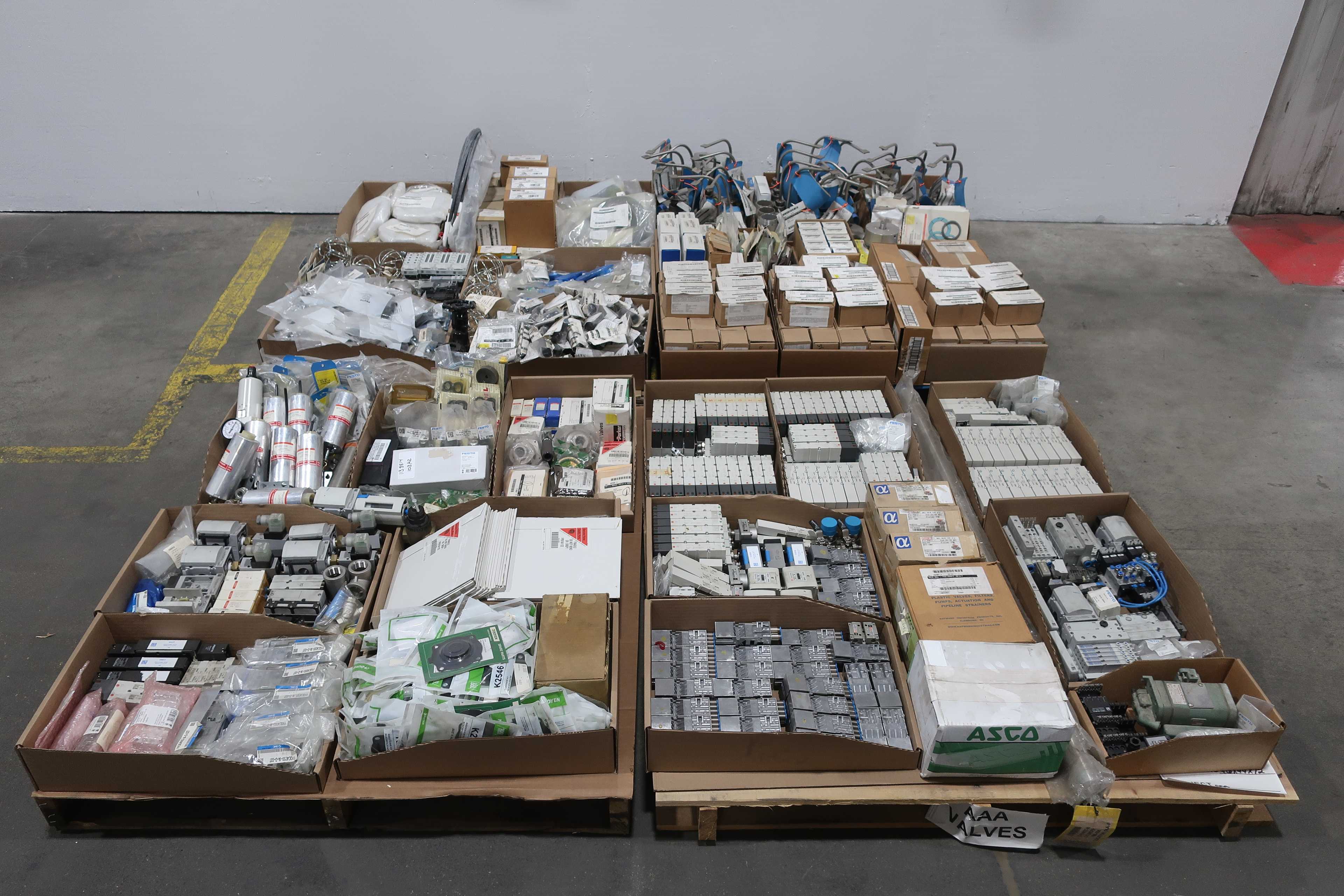 SKU 1079619 - 4 PALLETS OF ASSORTED VALVES AND VALVES PARTS - VALVE PARTS & ACCESSORIES
