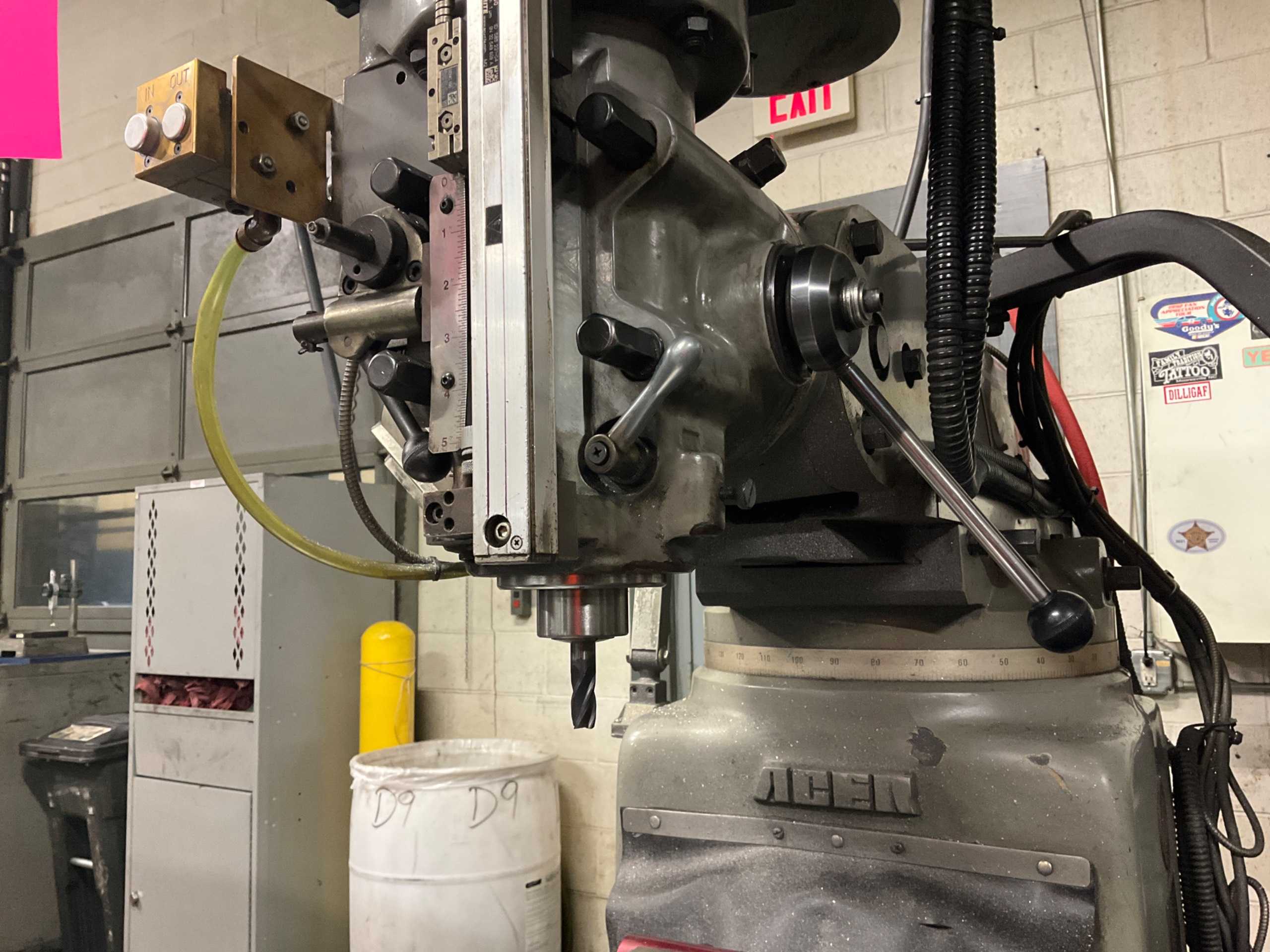 2011 ACER EVS-3VK VERTICAL MILLING MACHINE - VERTICAL MILLING MACHINES