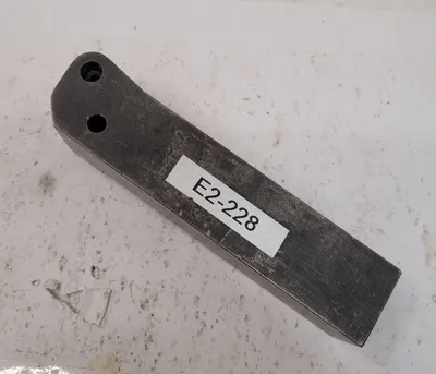 KENNAMETAL MRGNR-206D KENLOC TOOLHOLDER - NEGATIVE RAKE - 1.25 IN SHANK HEIGHT/WIDTH - MACHINE TOOLING