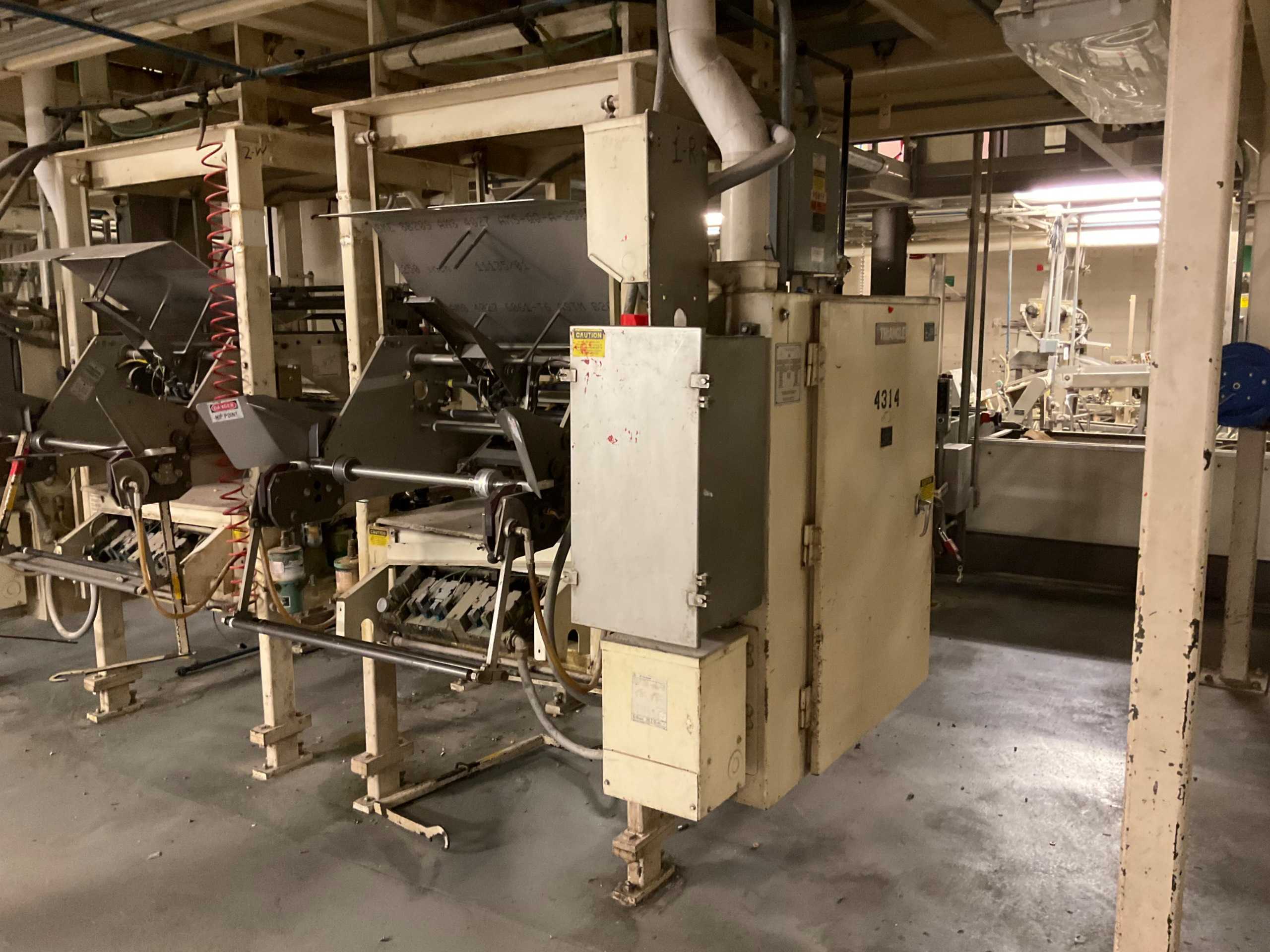 TRIANGLE SB82C/A612H1RNS BAGGER - PACKAGING