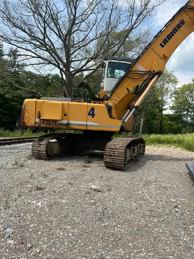 2011 LIEBHERR R954BHDW EXCAVATOR MATERIAL HANDLER WITH BATEMAN MAGGRAB - undefined