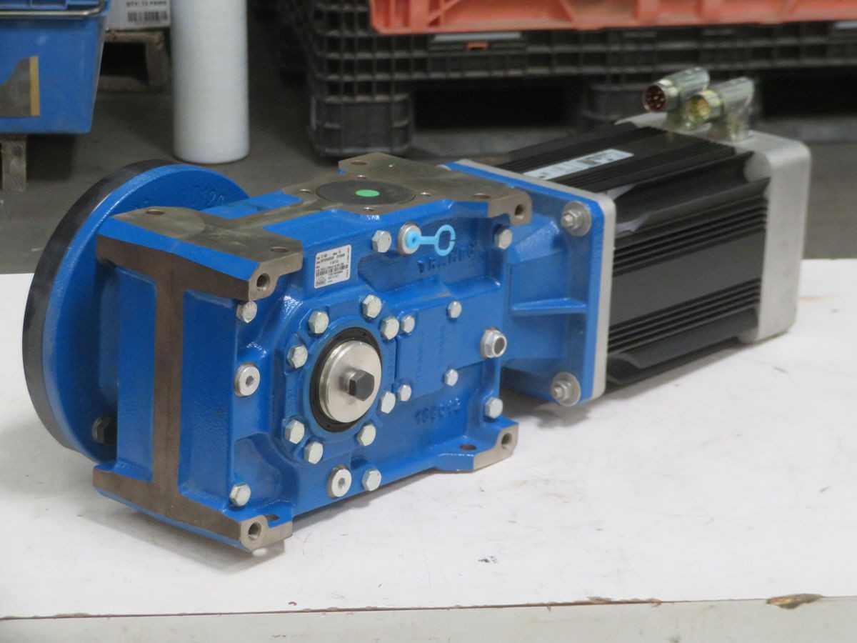 MOTOR POWER PRHP14212174E0F 2012445026 INDUSTRIAL GEARS, 16 GEAR RATIO, CAST IRON HOUSING - POWER TRANSMISSION