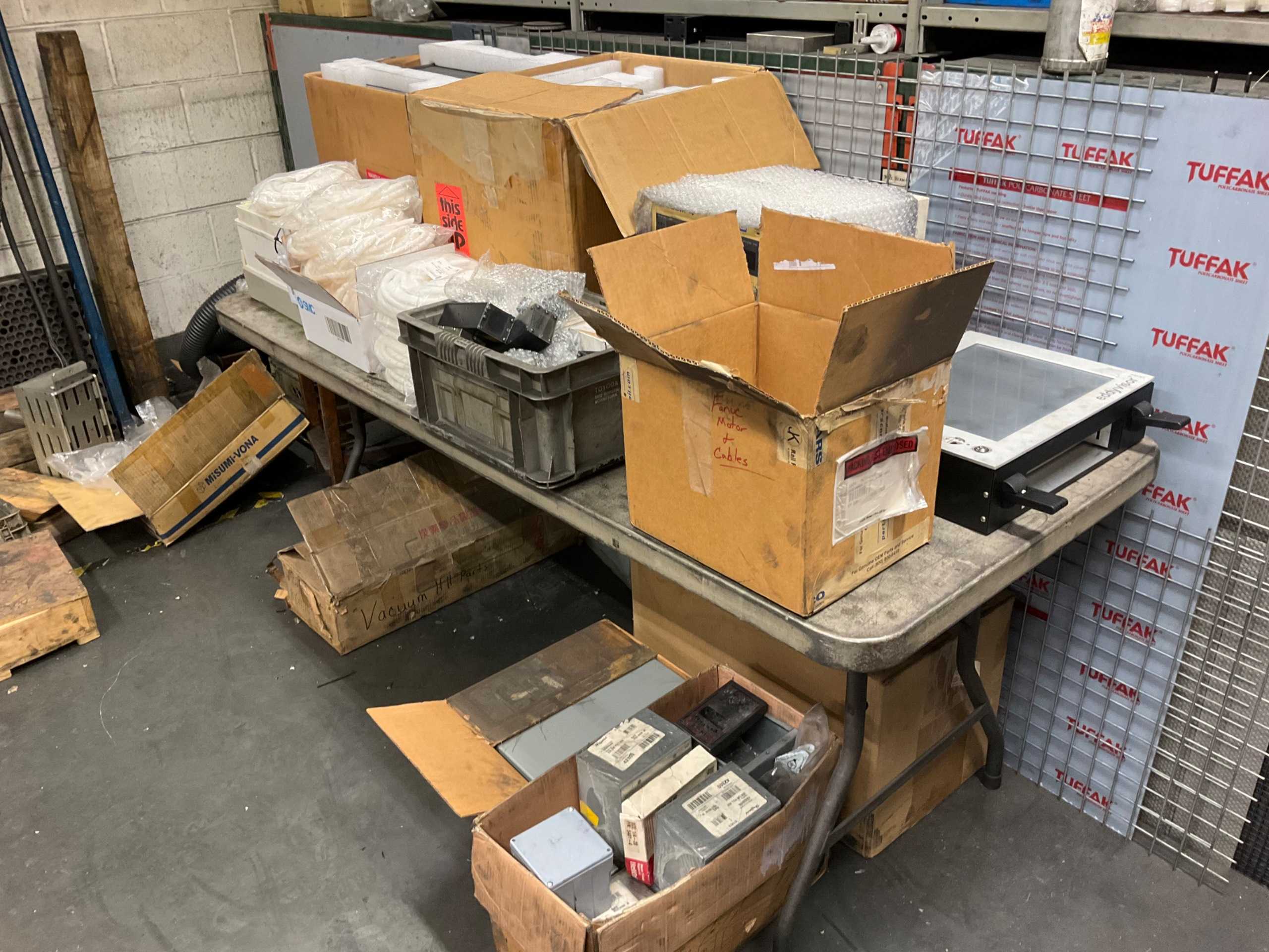 BULK QTY OF AUTOMATION & CONTROLS - AUTOMATION & CONTROLS