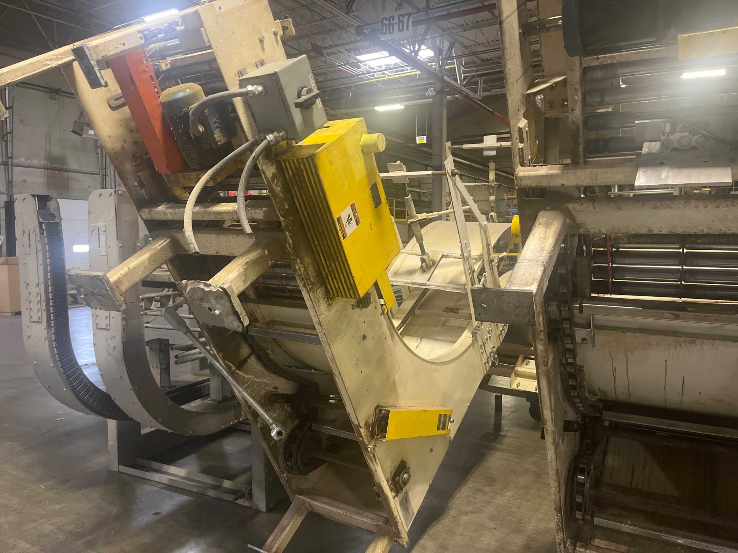 ROE CASE LIFT ELEVATOR - BUCKET ELEVATOR