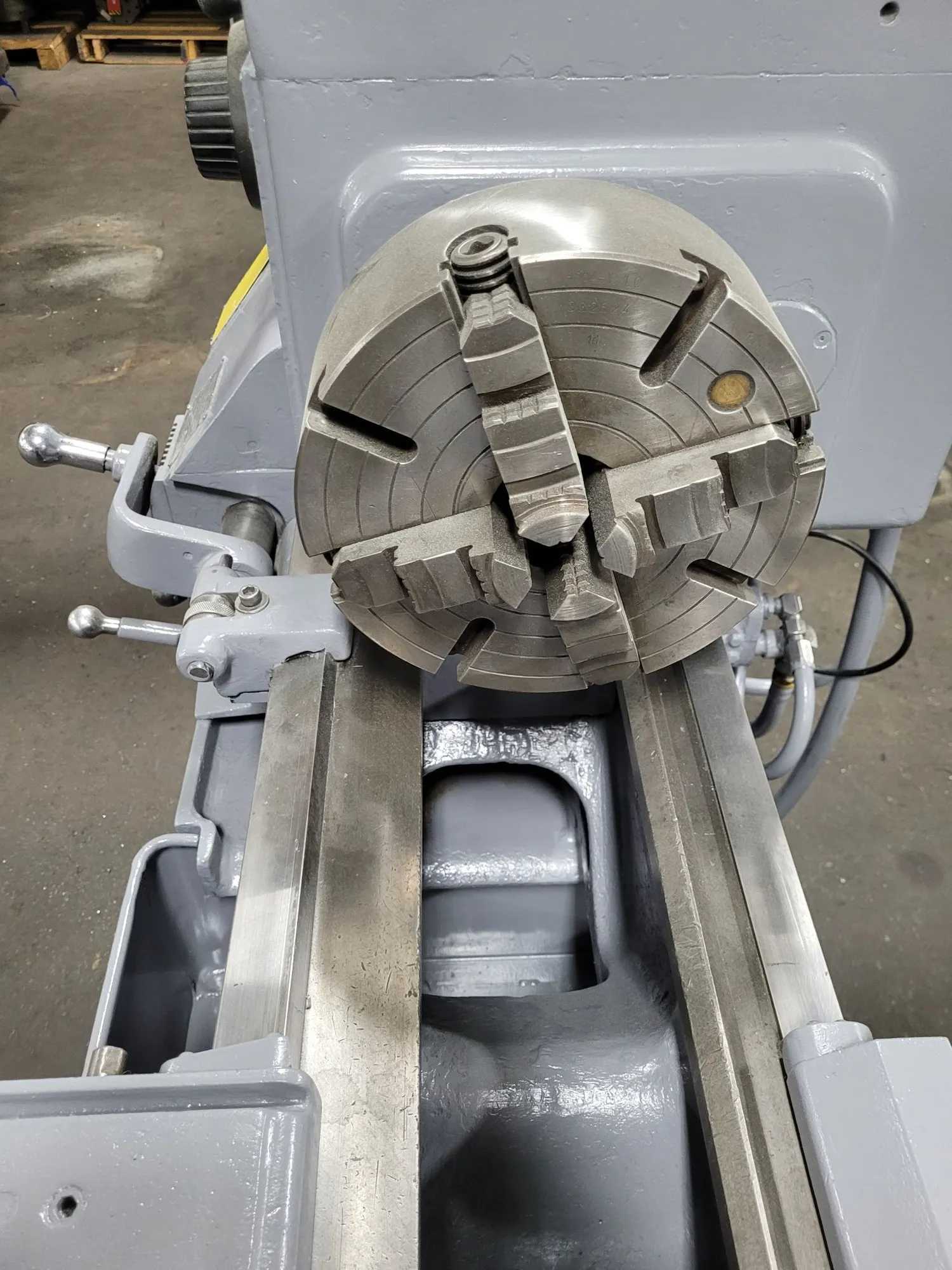 LEBLOND 15 REGAL ENGINE LATHE, 15" SWING, 3-7.5 HP MOTOR, 440V 3 PHASE POWER - MANUAL LATHES