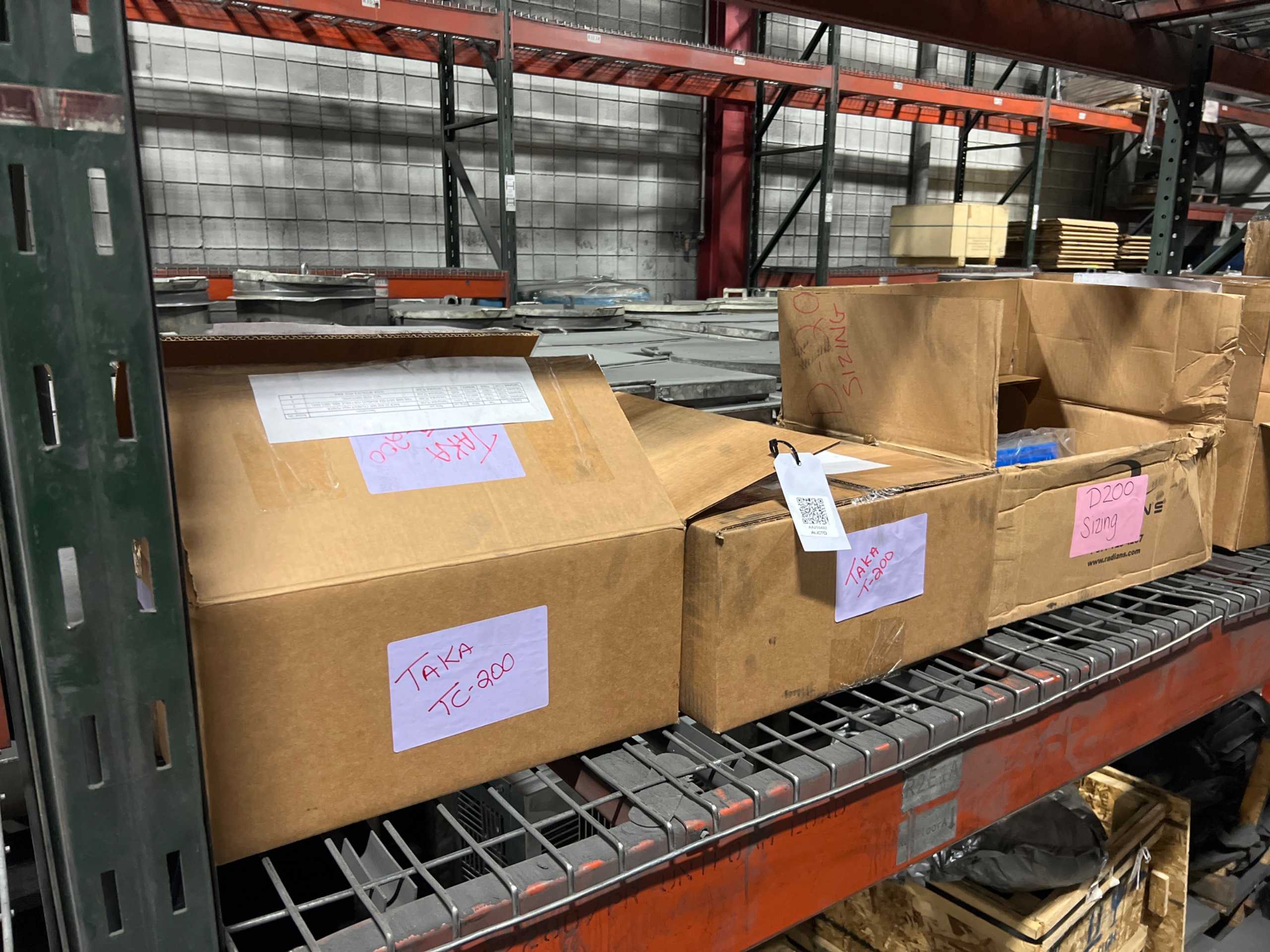 BULK QTY OF AUTOMATION & CONTROLS - AUTOMATION & CONTROLS