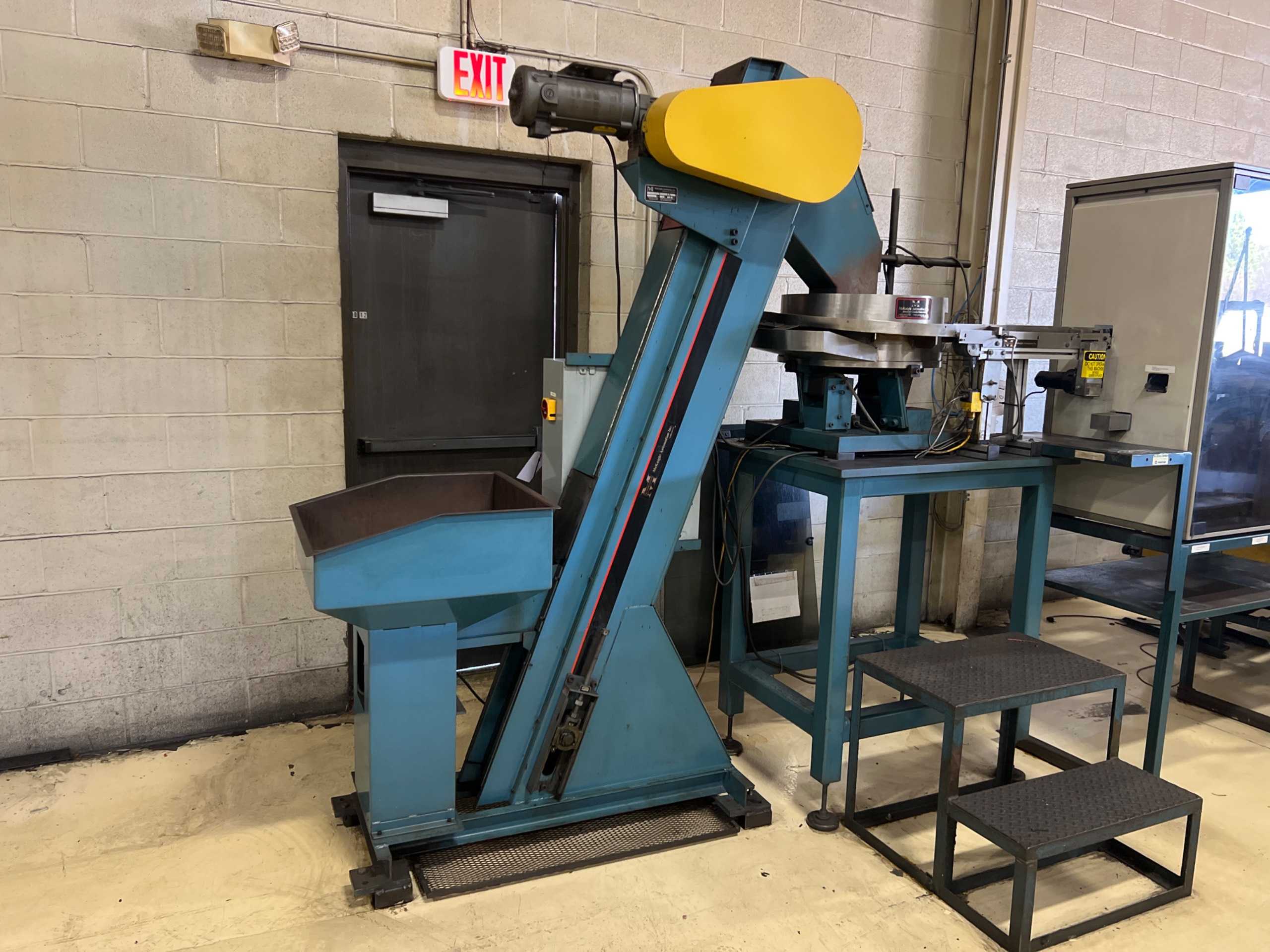 MCKNIGHT AUTOMATION HE 168 BELT CONVEYOR - BELT CONVEYOR
