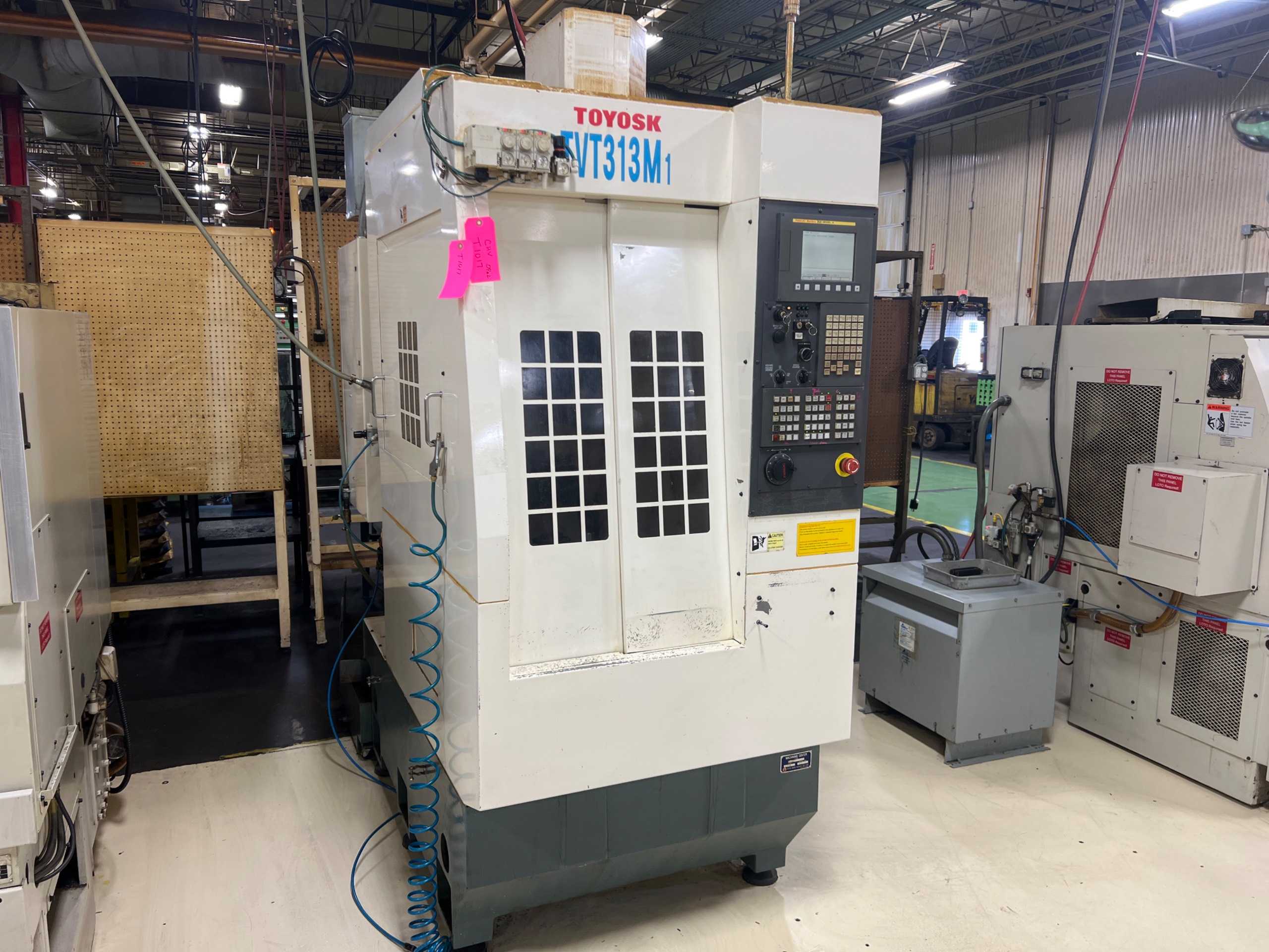 2011 TOYOSK TVT313M1 VERTICAL MACHINING CENTER - VERTICAL MACHINING CENTERS 2011 TOYOSK TVT313M1 VERTICAL MACHINING CENTER - VERTICAL MACHINING CENTERS