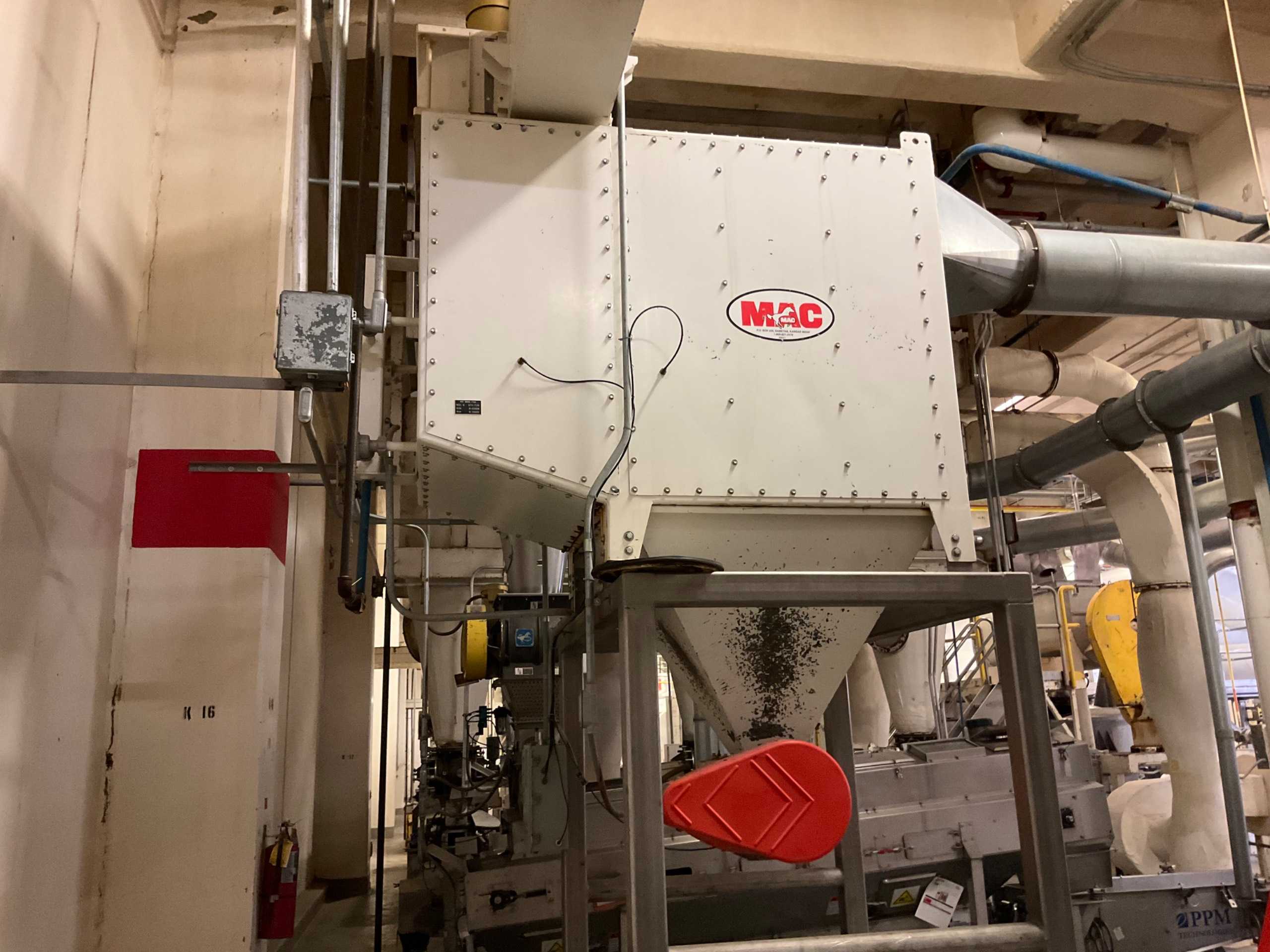 MAC 2M2F8 DUST COLLECTOR - DUST COLLECTOR
