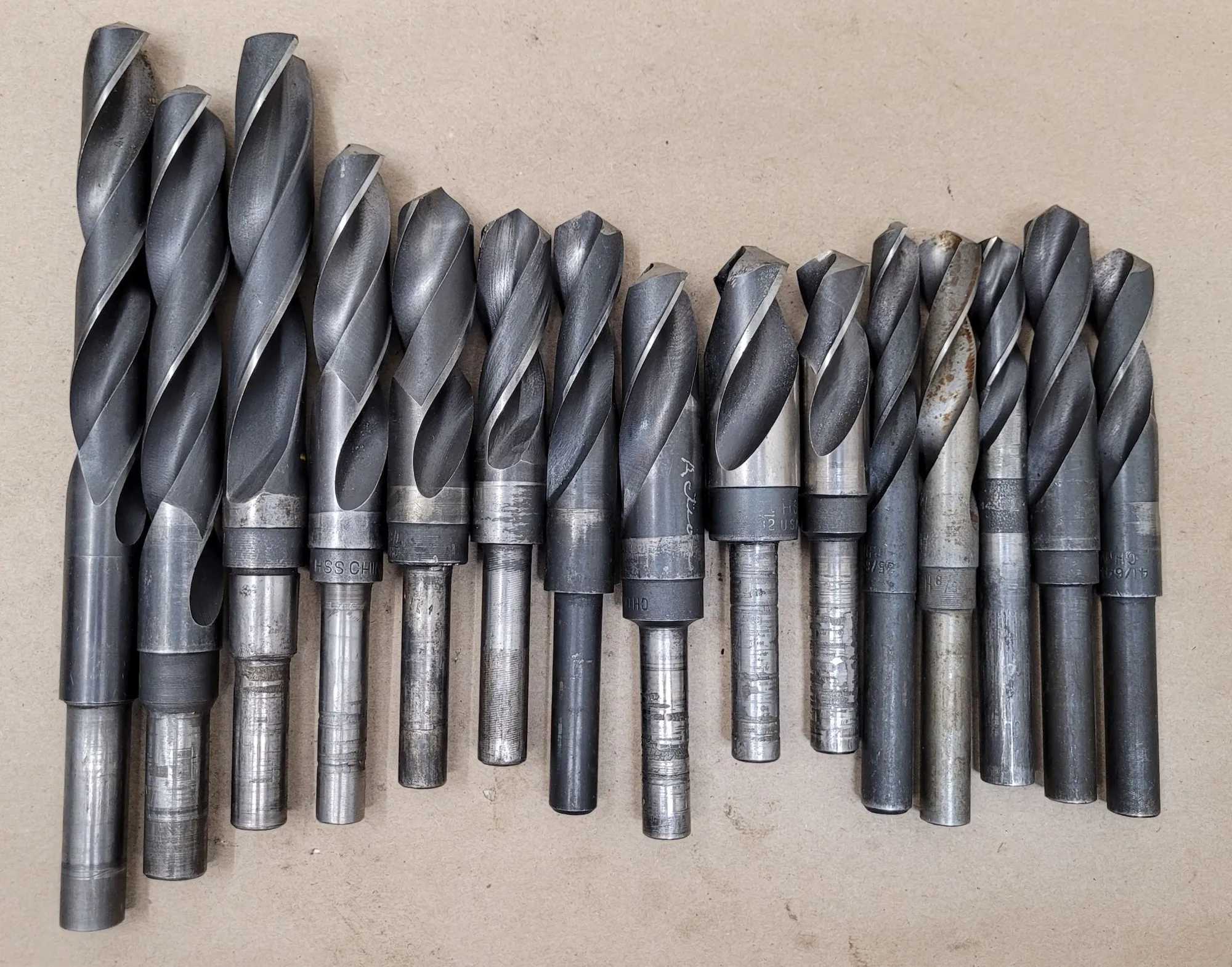 SET OF 15 HSS STRAIGHT SHANK TWIST DRILLS, VARIOUS SIZES 1/2" TO 31/32" - MACHINE TOOLING