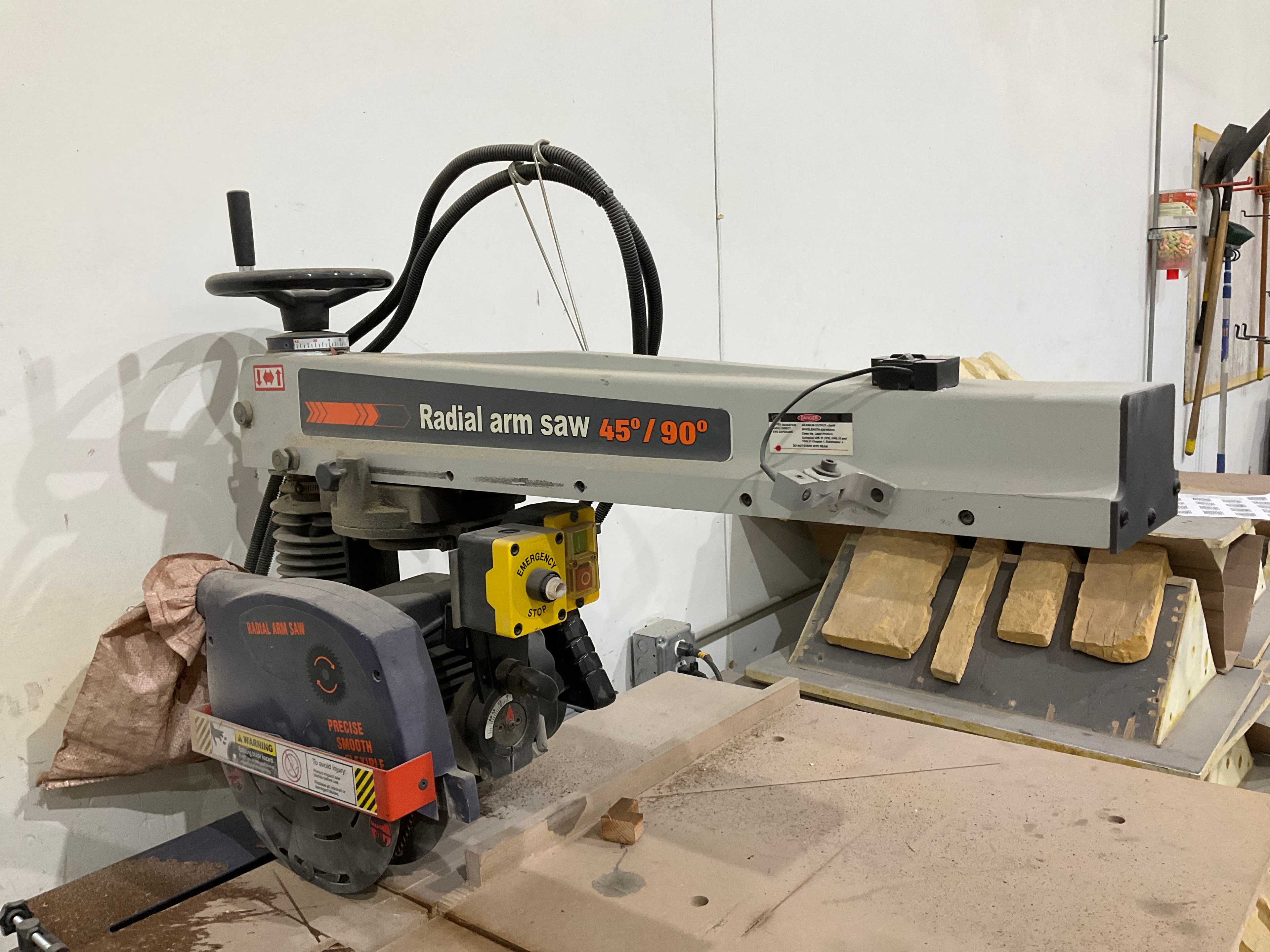 DAYTON RADIAL ARM 10”/12” CIRCULAR SAW -