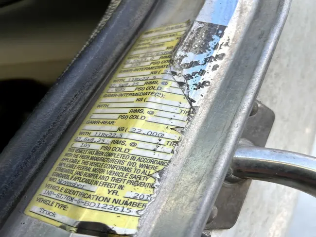 2011 SUPER PRODUCTS INDUSTRIAL VACUUM TRUCK - PETERBILT - undefined