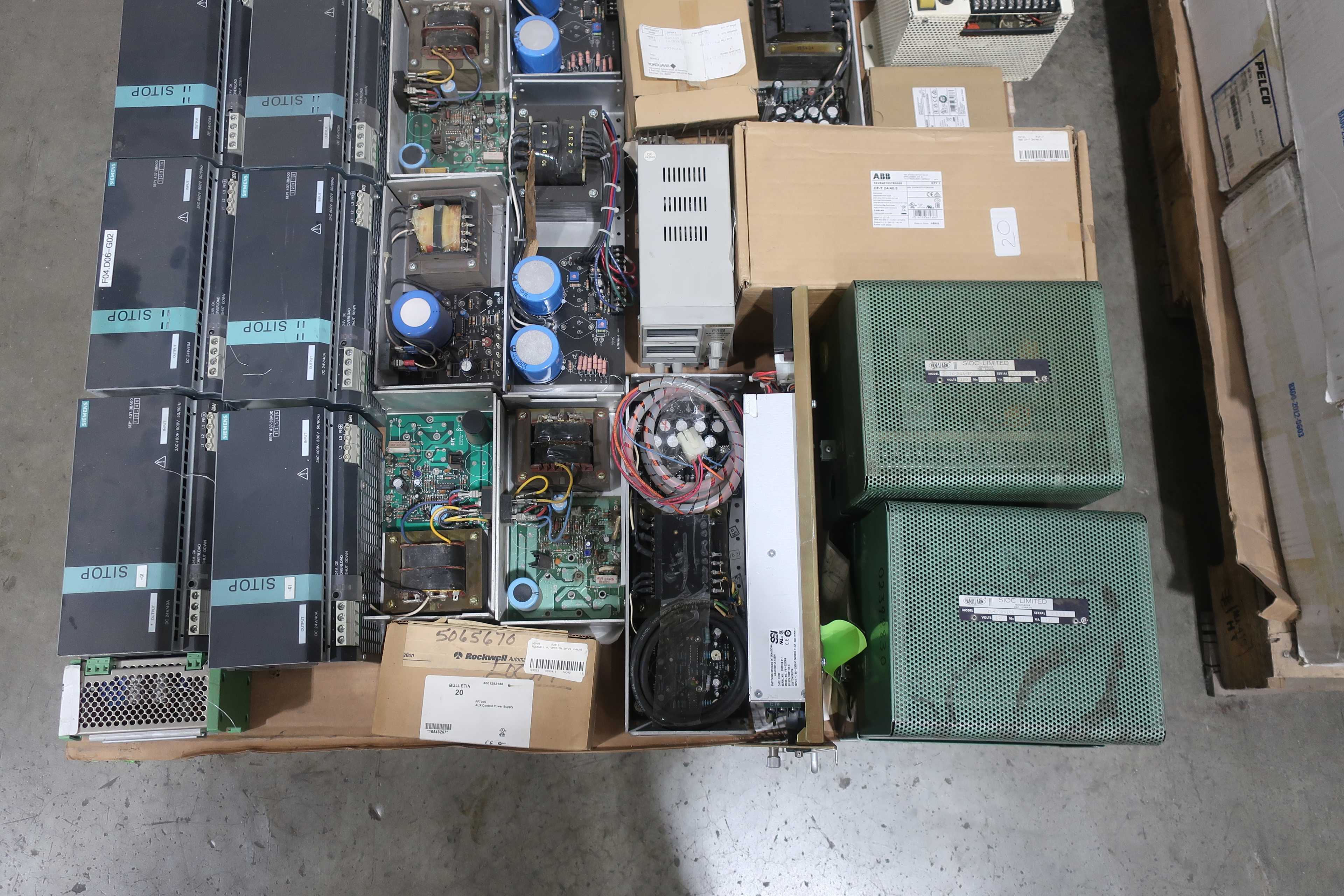 SKU 1742178 - 2 PALLETS OF ASSORTED POWER SUPPLIES - POWER SUPPLIES
