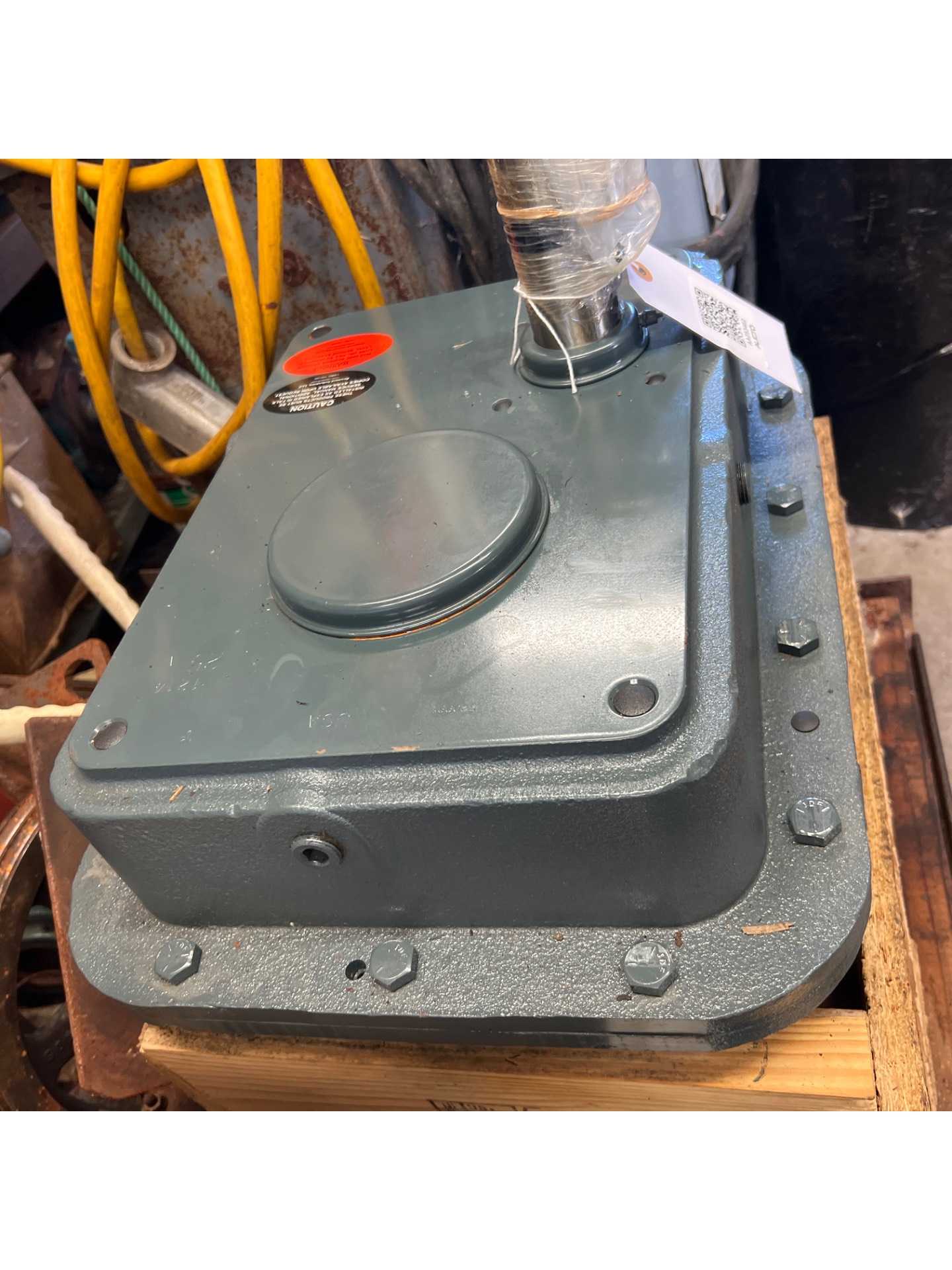 FALK 5215 J25 A SHAFT MOUNT GEAR REDUCER - SHAFT MOUNT GEAR REDUCER