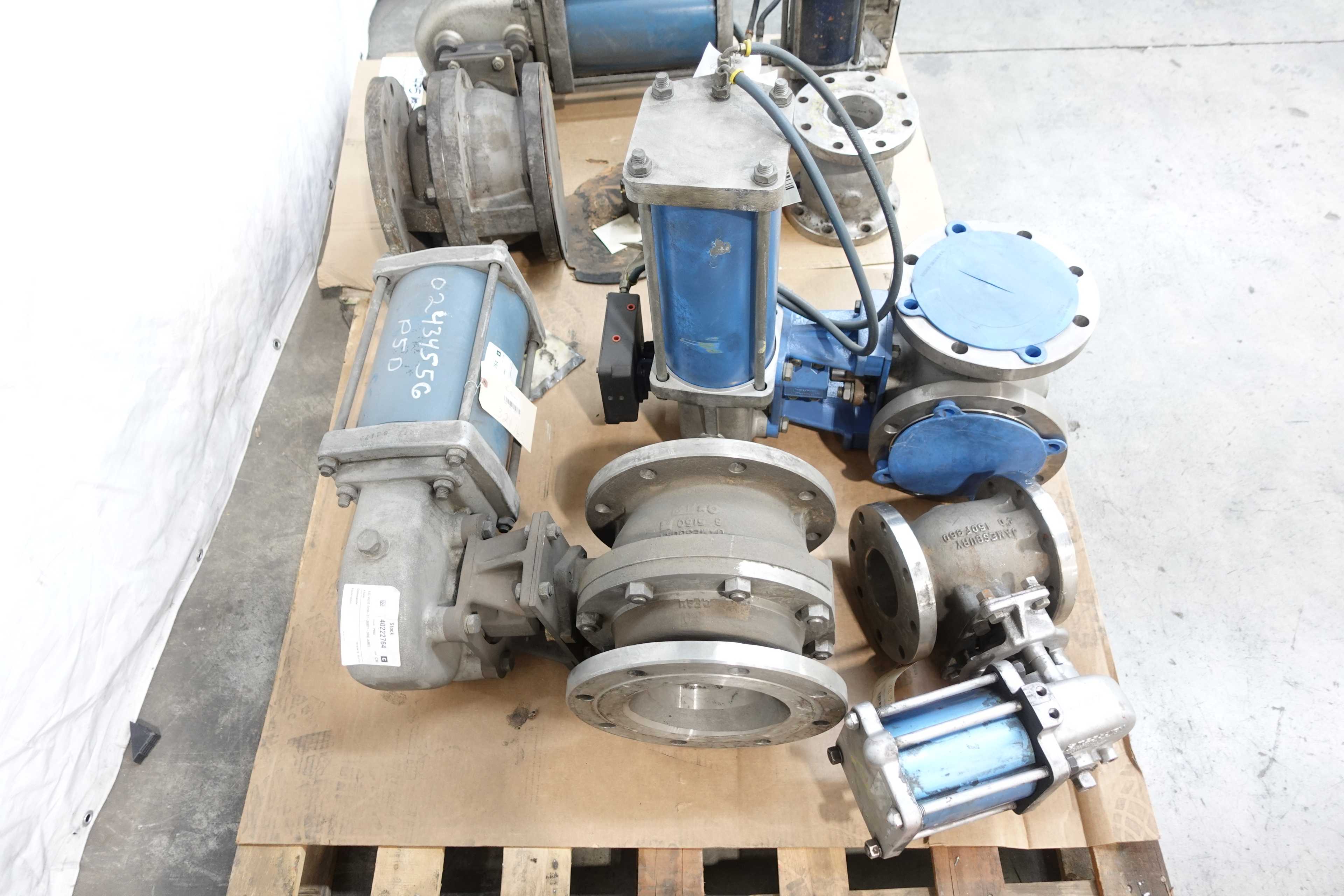 SKU 1079586 - 2 PALLETS OF ASSORTED NELES JAMESBURY VALVES - CONTROL VALVE