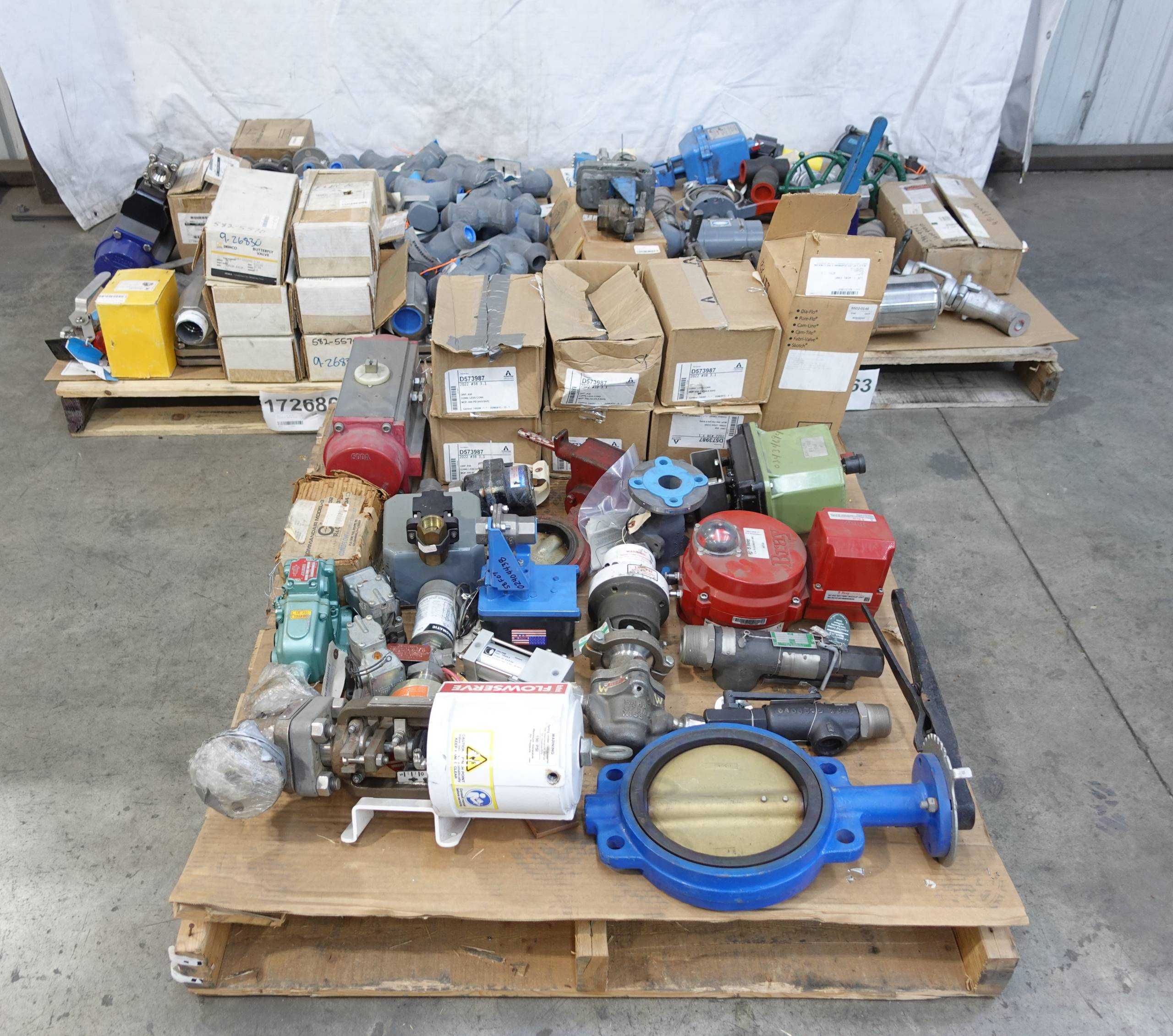 SKU 1726863 - 3 PALLETS OF ASSORTED VALVES