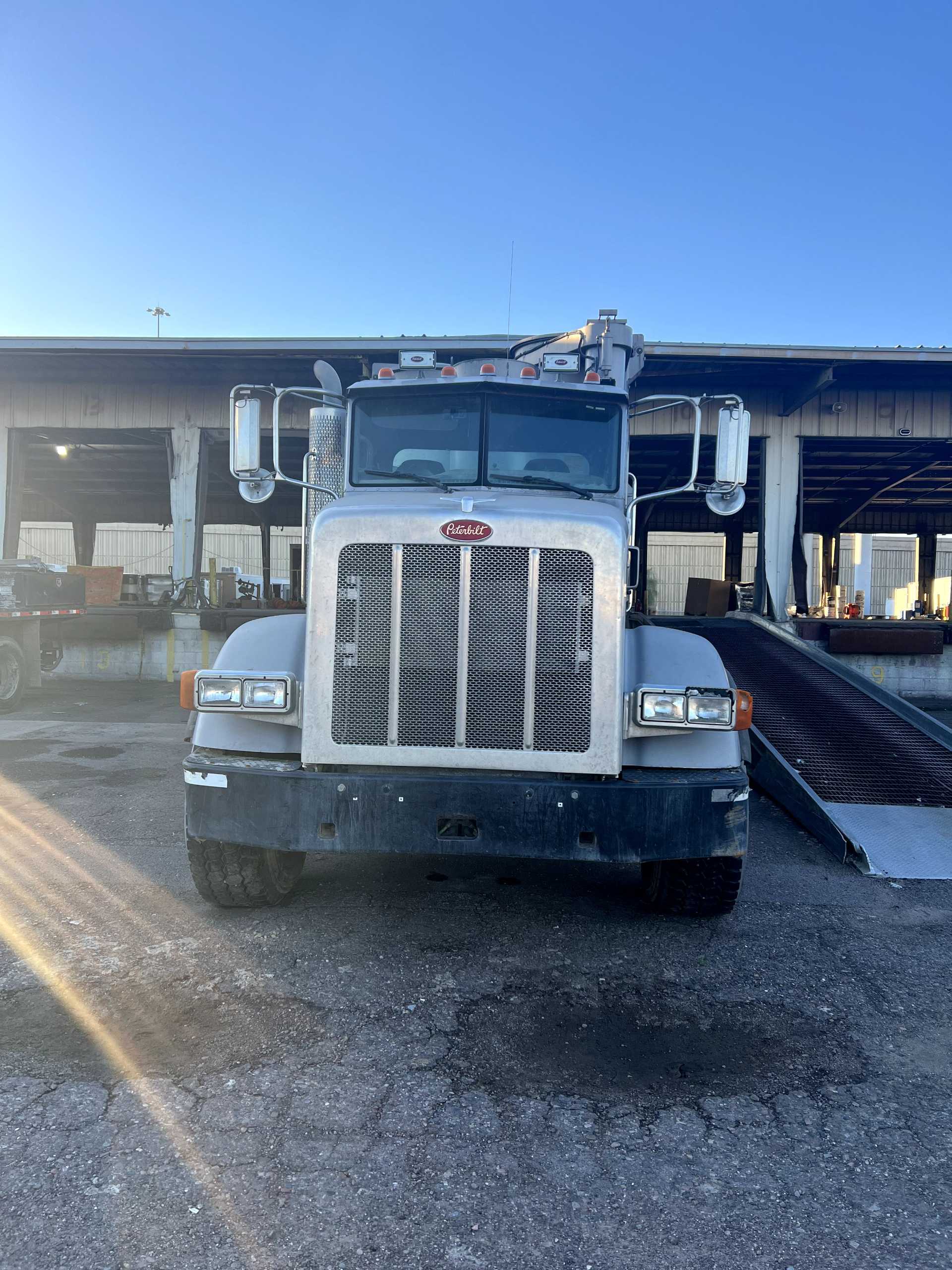 2012 SUPER PRODUCTS SUPERSUCKER INDUSTRIAL VACUUM LOADER - PETERBILT - TANKER TRUCKS
