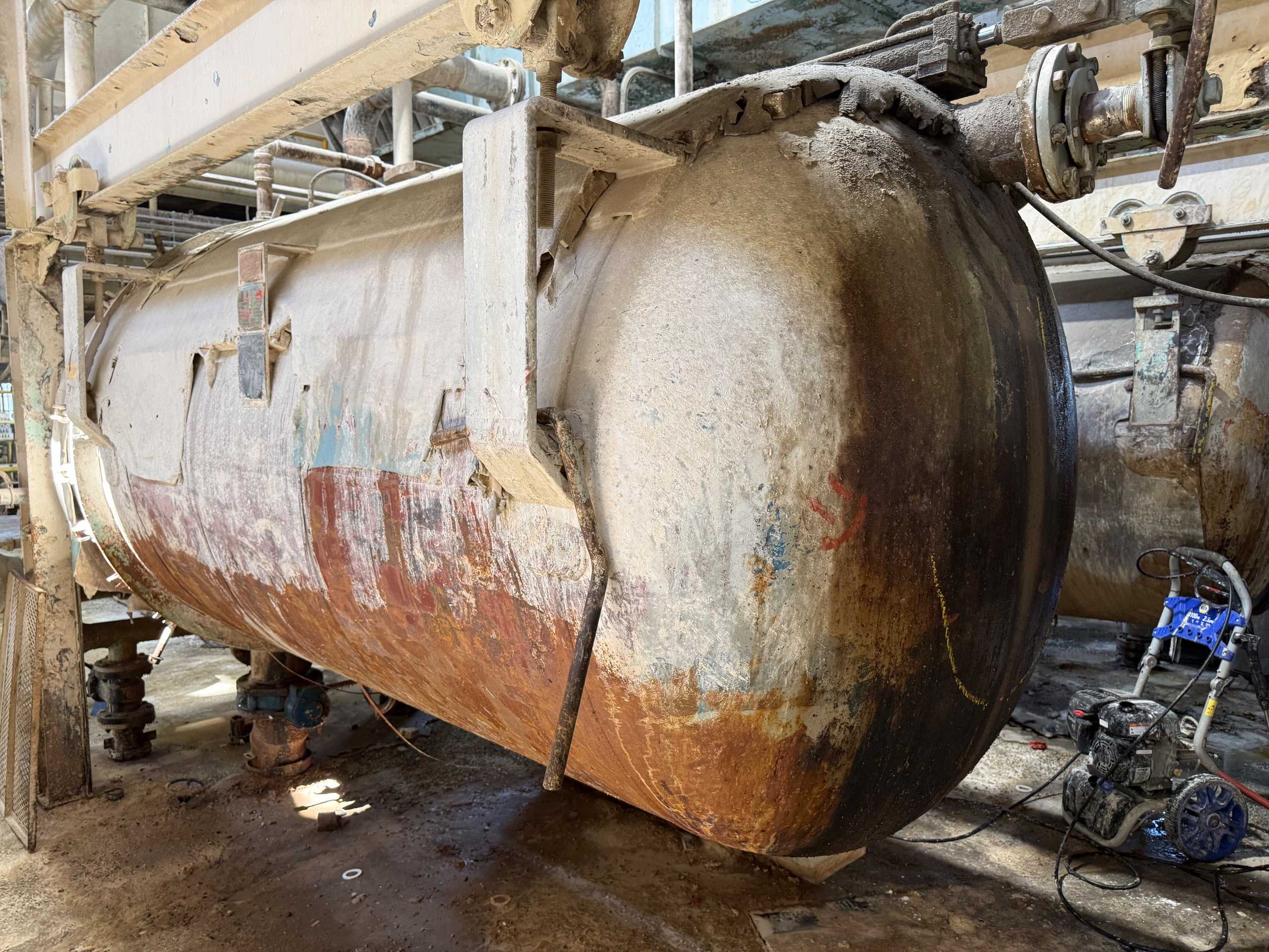 1973 ELECTRO WELDING CO. LIQUID FILTER TANK - FILTRATION EQUIPMENT