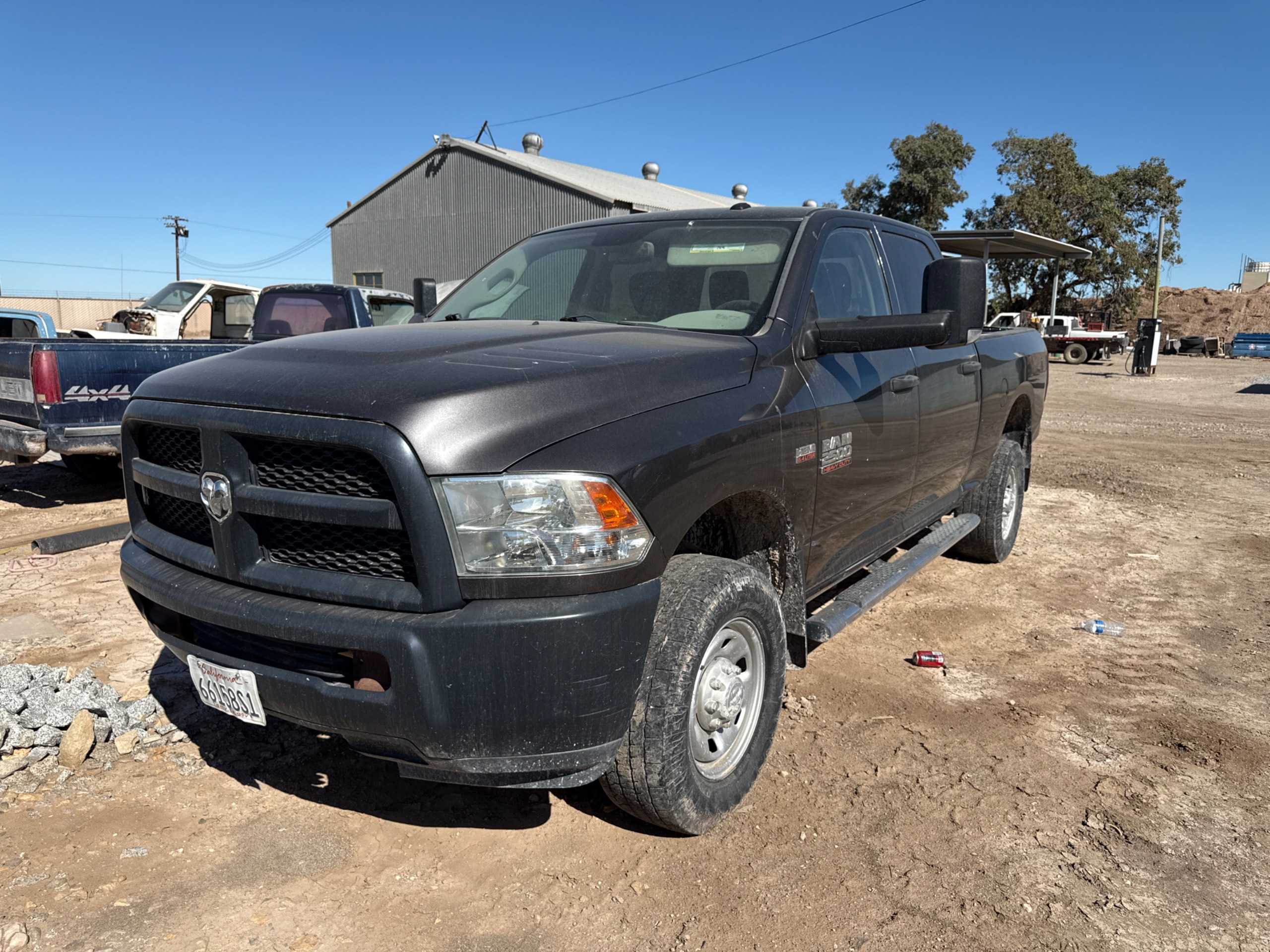 2014 RAM 2500 HEAVY DUTY PICKUP TRUCK - PICKUP TRUCKS