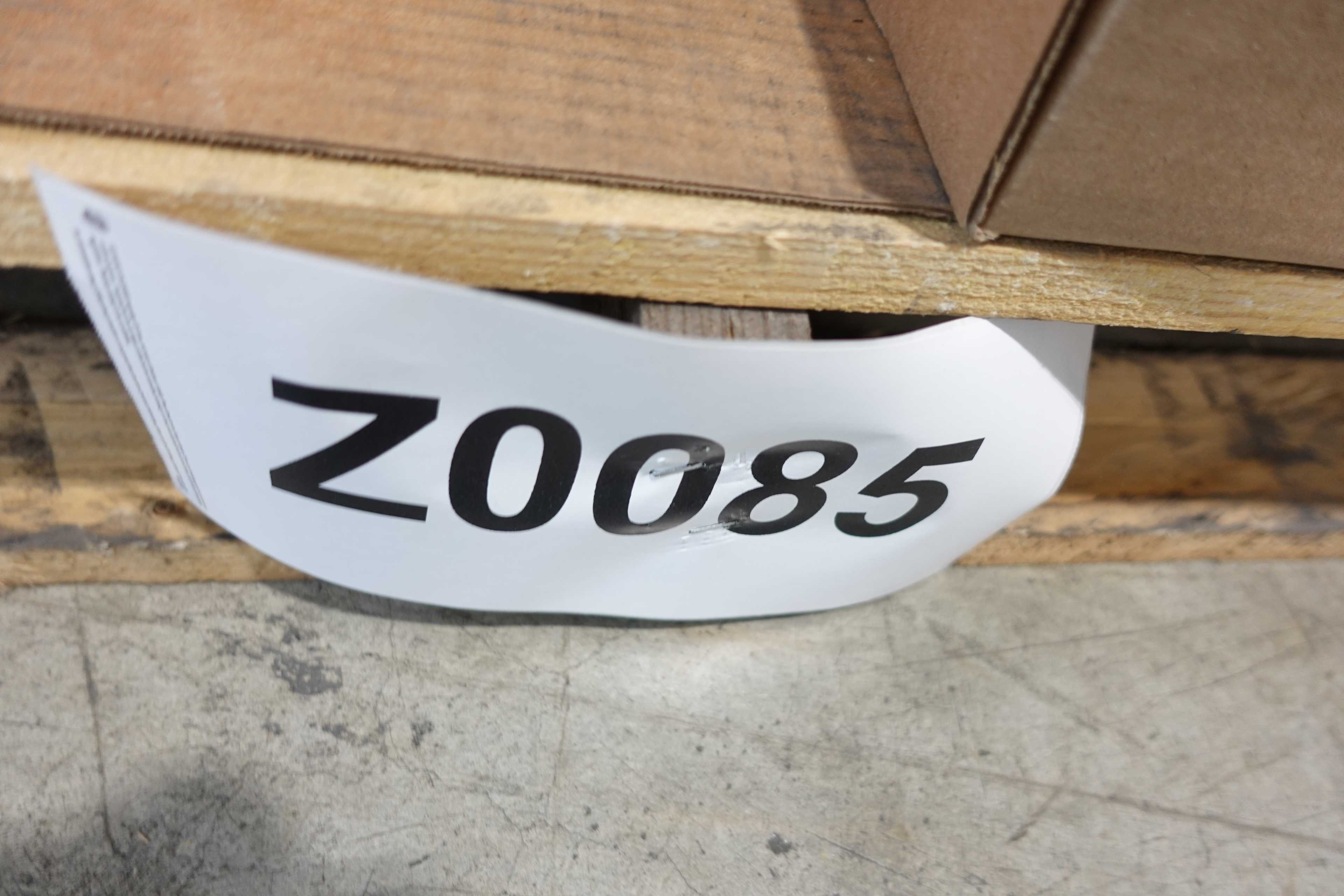 PALLET OF ASSORTED TOOLS AND SAFETY EQUIPMENT - TOOLS