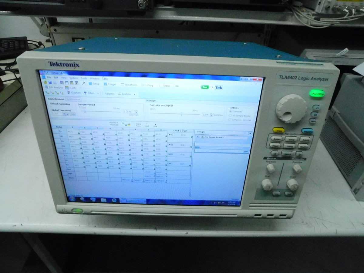 TEKTRONIX TLA6402 LOGIC ANALYZERS, 68 CHANNELS, 500 PS RESOLUTION, 235 MHZ STATE, 128 MB MEMORY - ANALYZER