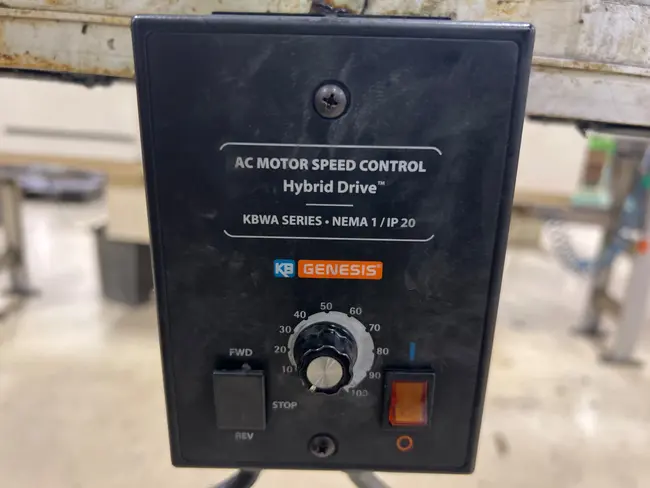 DORNER 2200 SERIES ADJUSTABLE POWER BELT CONVEYOR - undefined