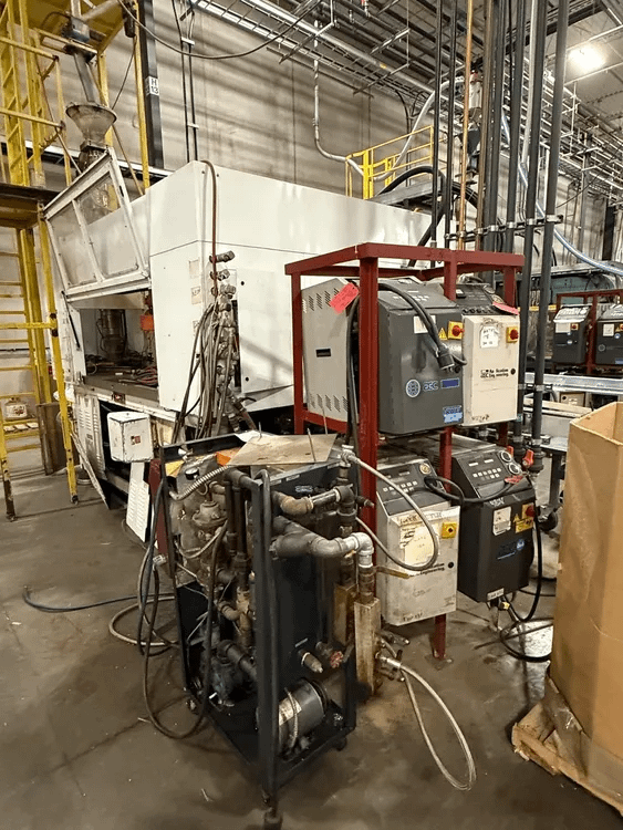 2002 JOMAR MODEL 135 INJECTION BLOW MOLDER, 135 TON, 100 HP, 270G SHOT, 460V, 3PH - FOUNDRY MOLDING MACHINES