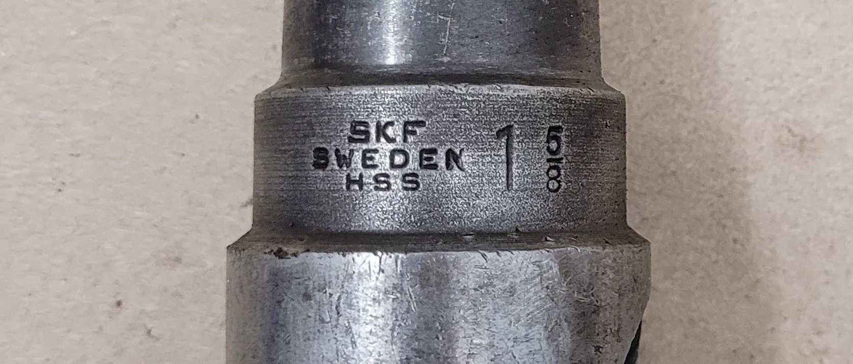 SKF 4MT MORSE TAPER HSS TWIST DRILL, 1-5/8" DIA, 12.5" OAL, 7" FLUTE, 2-FLUTE SPIRAL - MACHINE TOOLING